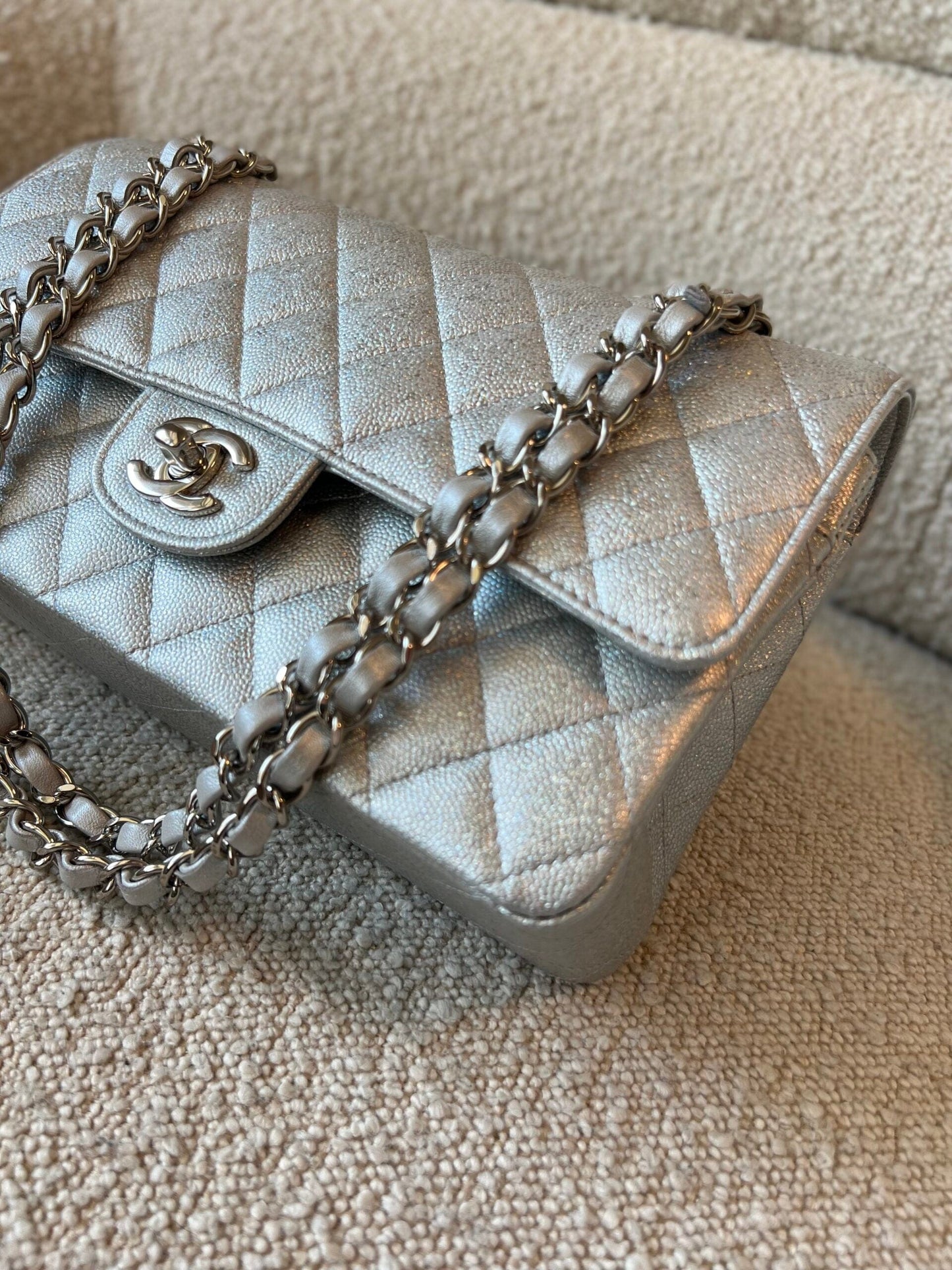 21K Silver Metallic Caviar Quilted Classic Double Flap Medium Silver Hardware
