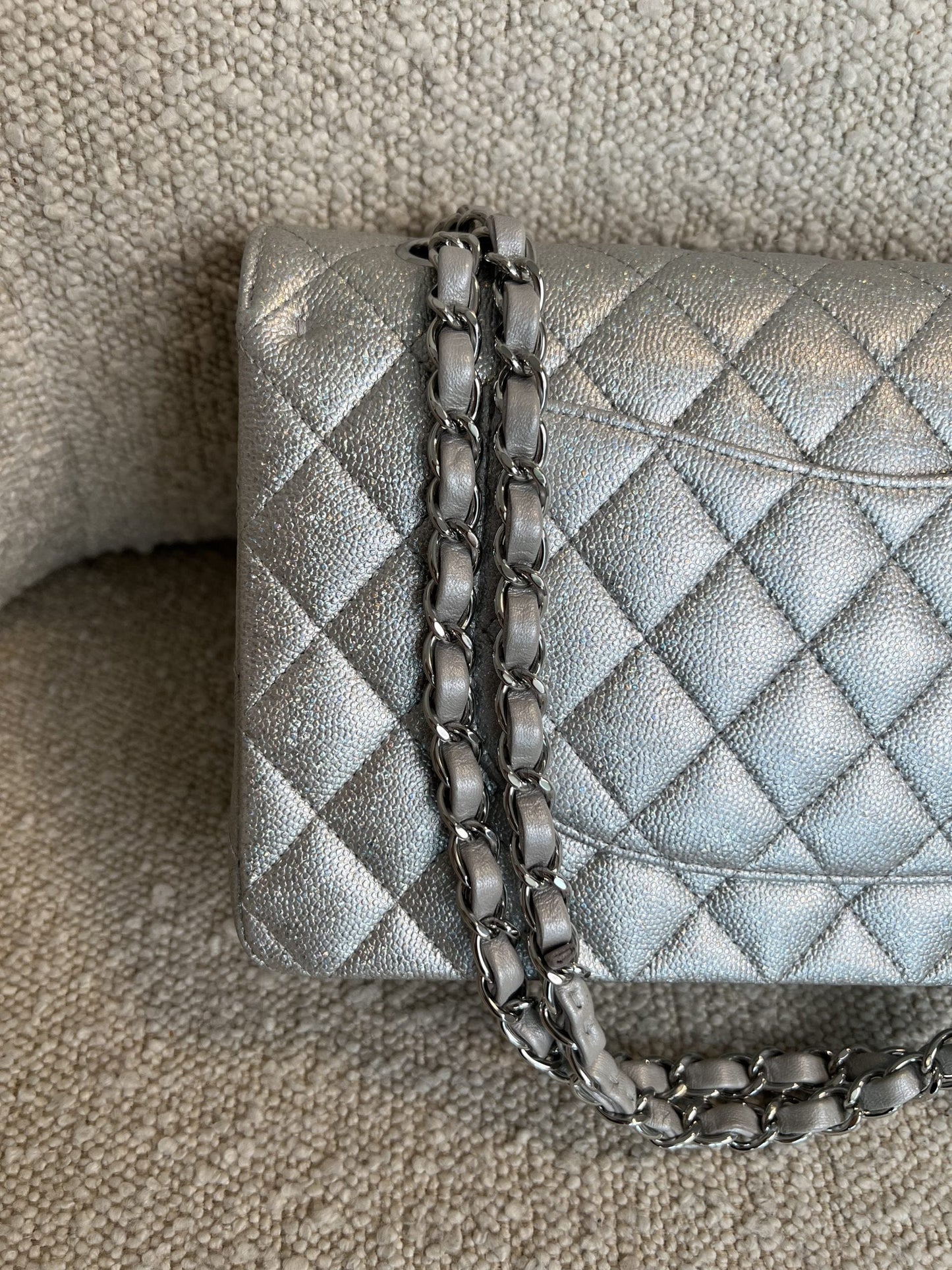 21K Silver Metallic Caviar Quilted Medium Classic Flap SHW