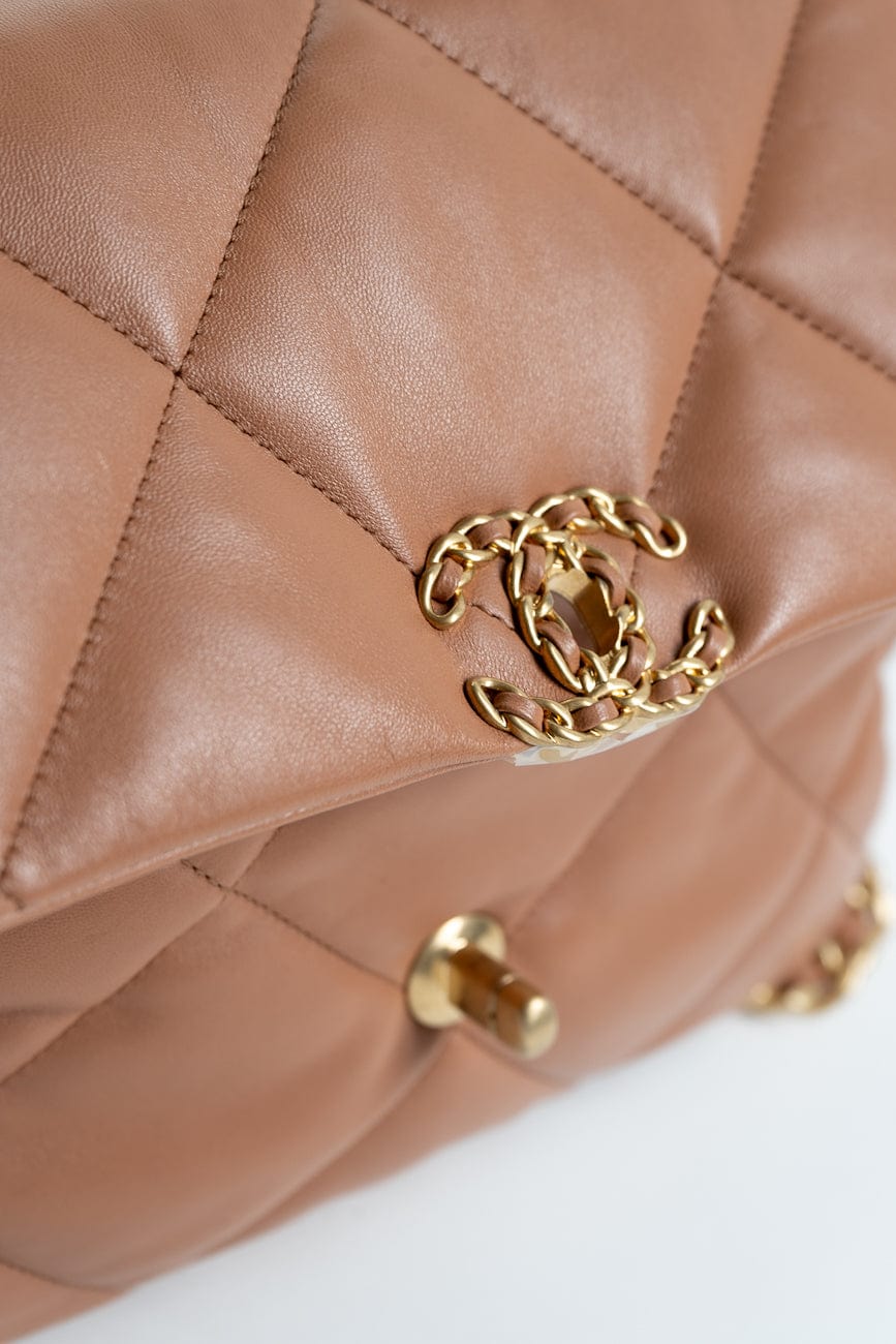 21P Caramel Lambskin Quilted 19 Flap Large Mixed Hardware