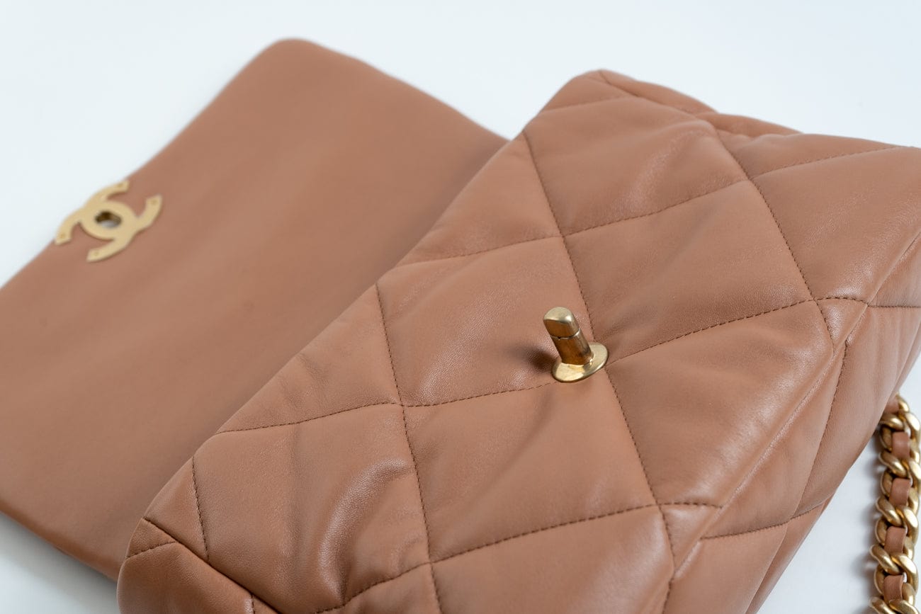 21P Caramel Lambskin Quilted 19 Flap Large Mixed Hardware