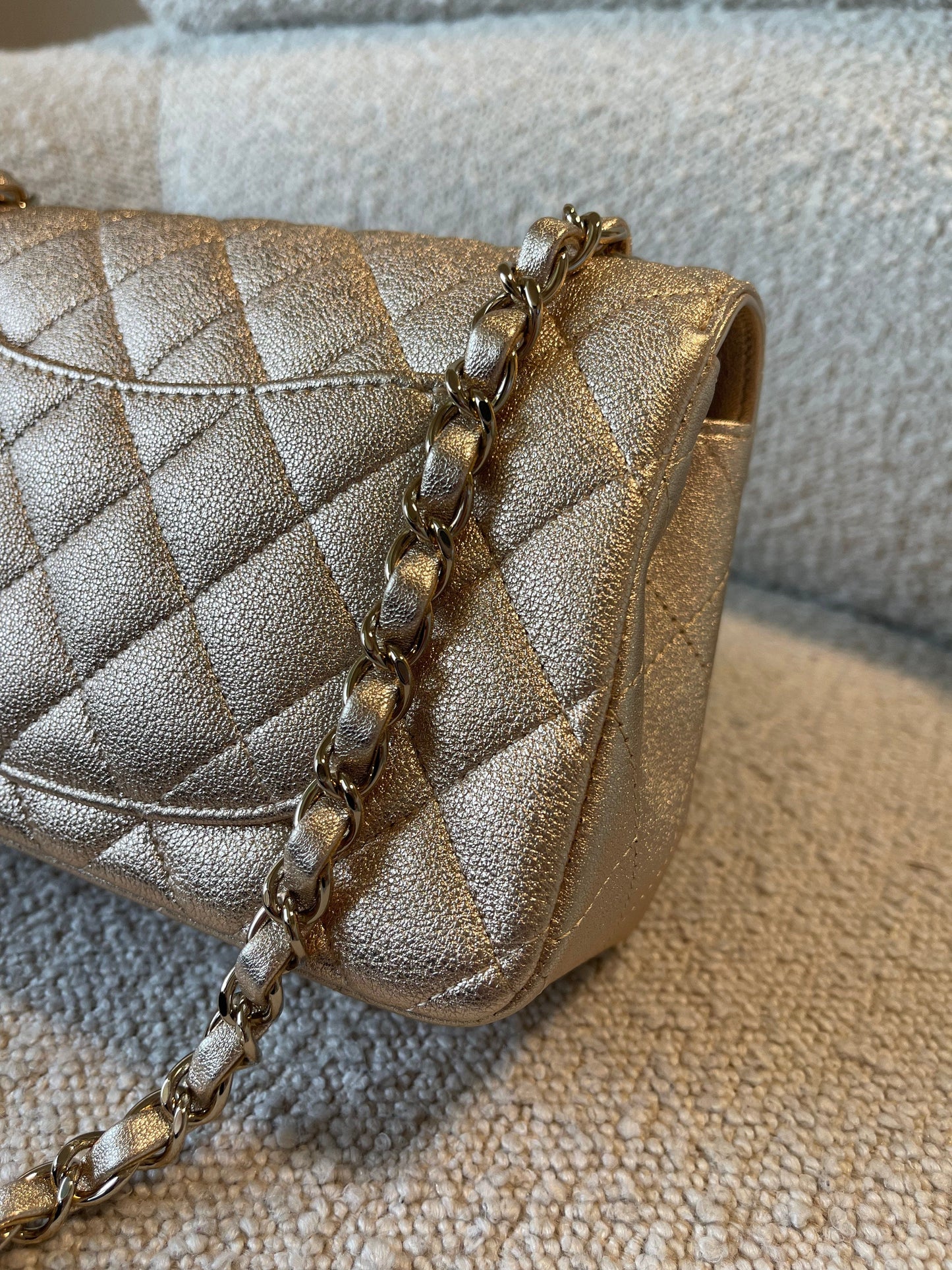 21P GOLD METALLIC CAVIAR QUILTED MINI RECTANGULAR SINGLE FLAP LIGHT GOLD HARDWARE