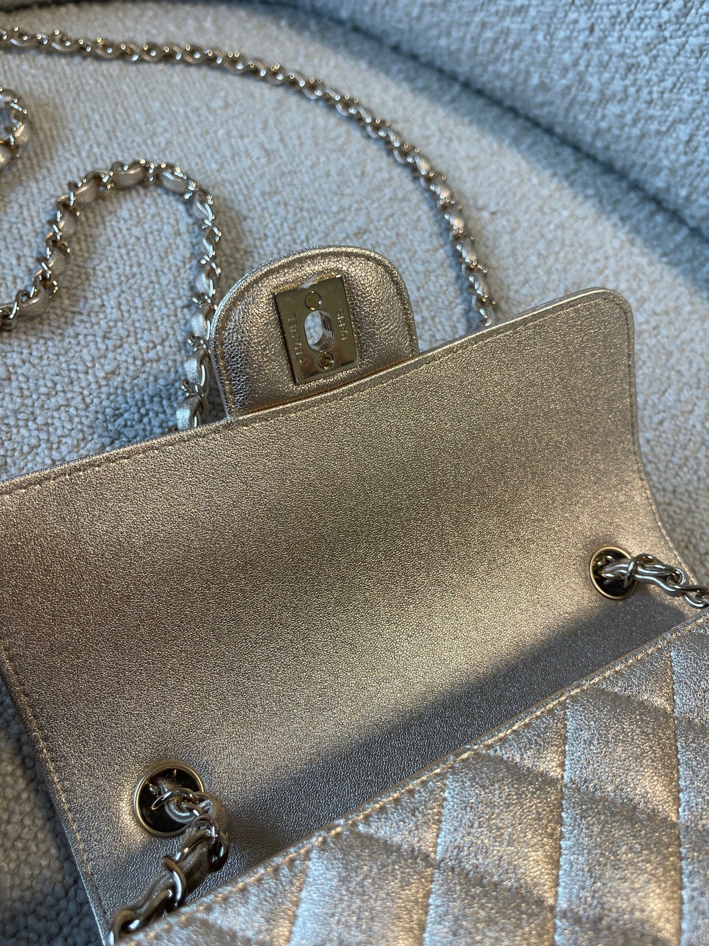 21P GOLD METALLIC CAVIAR QUILTED MINI RECTANGULAR SINGLE FLAP LIGHT GOLD HARDWARE