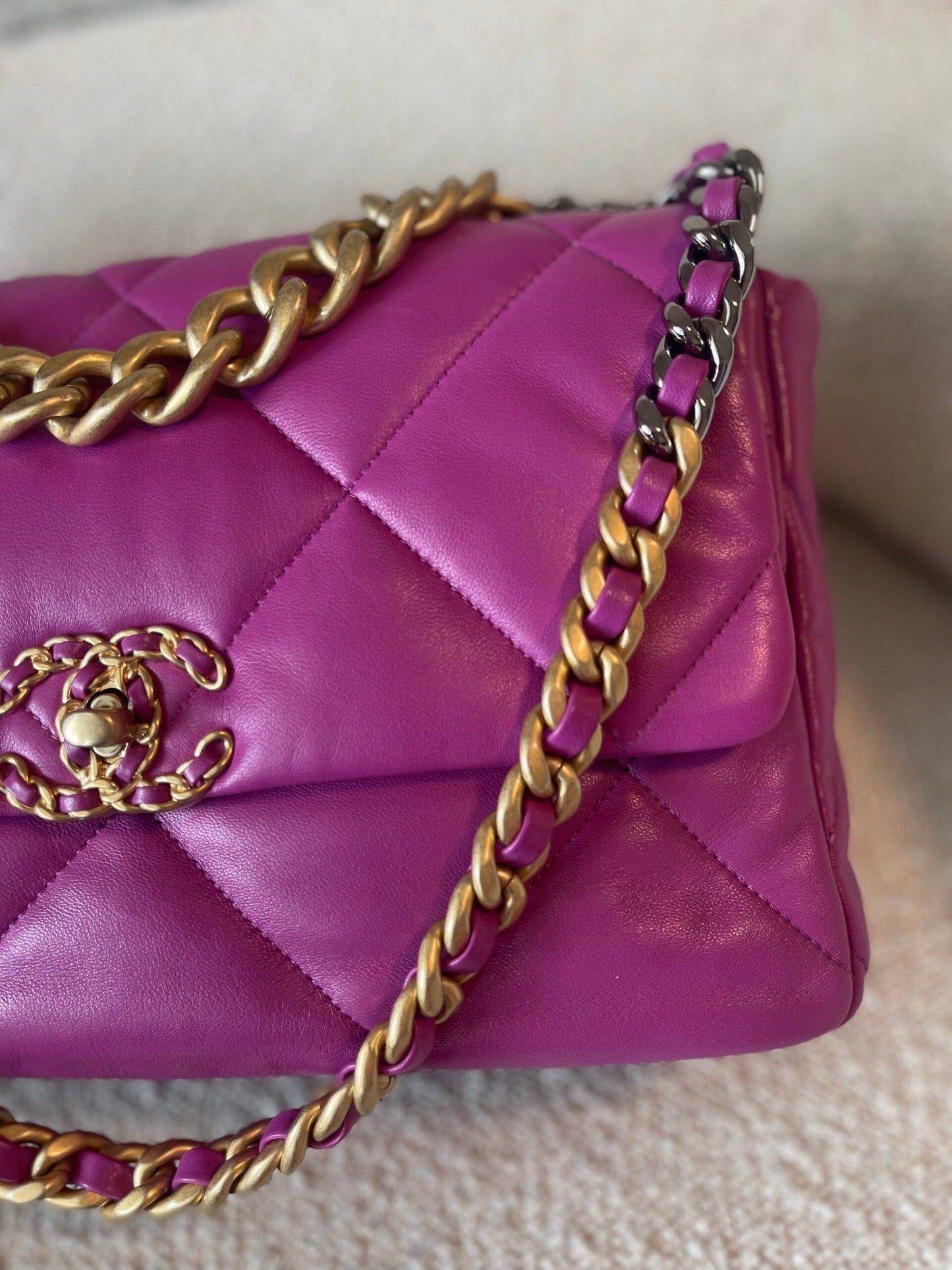 21P Magenta Lambskin Quilted 19 Flap Large Mixed Hardware