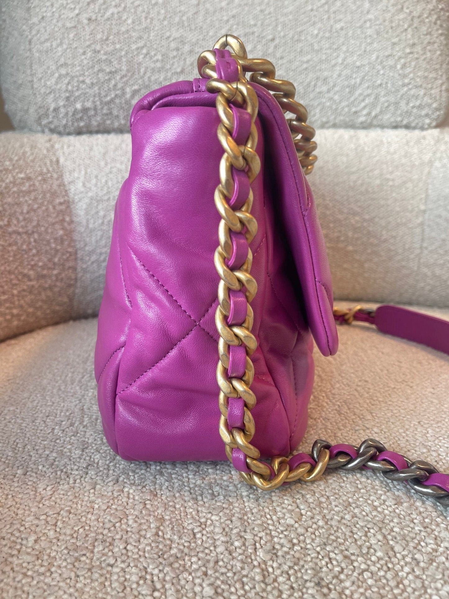 21P Magenta Lambskin Quilted 19 Flap Large Mixed Hardware