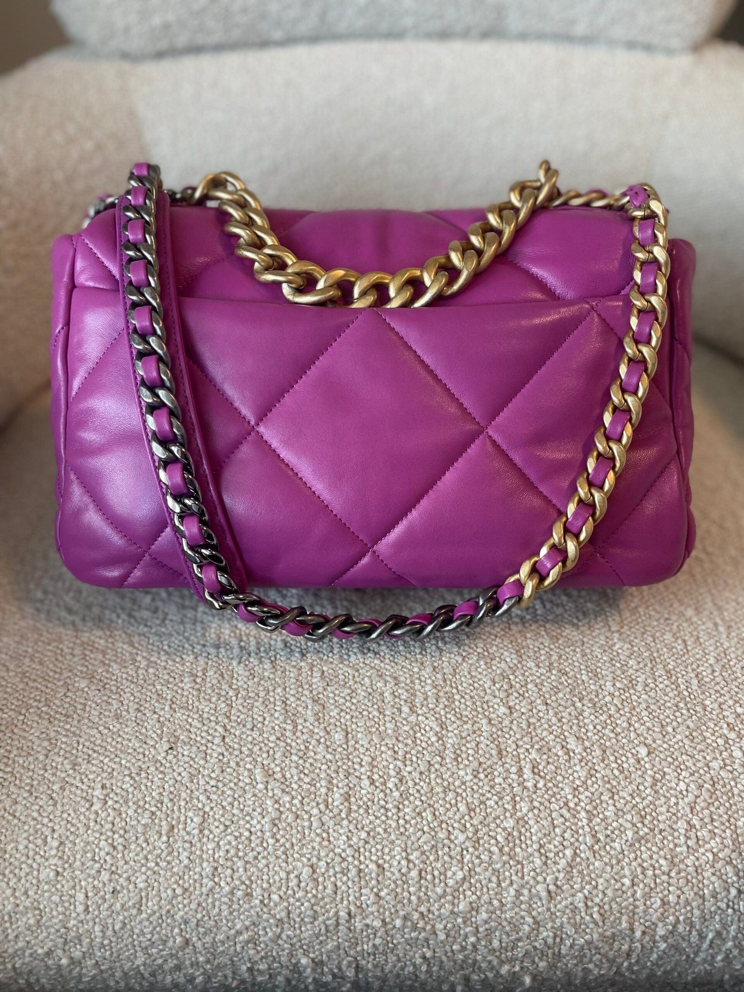 21P Magenta Lambskin Quilted 19 Flap Large Mixed Hardware