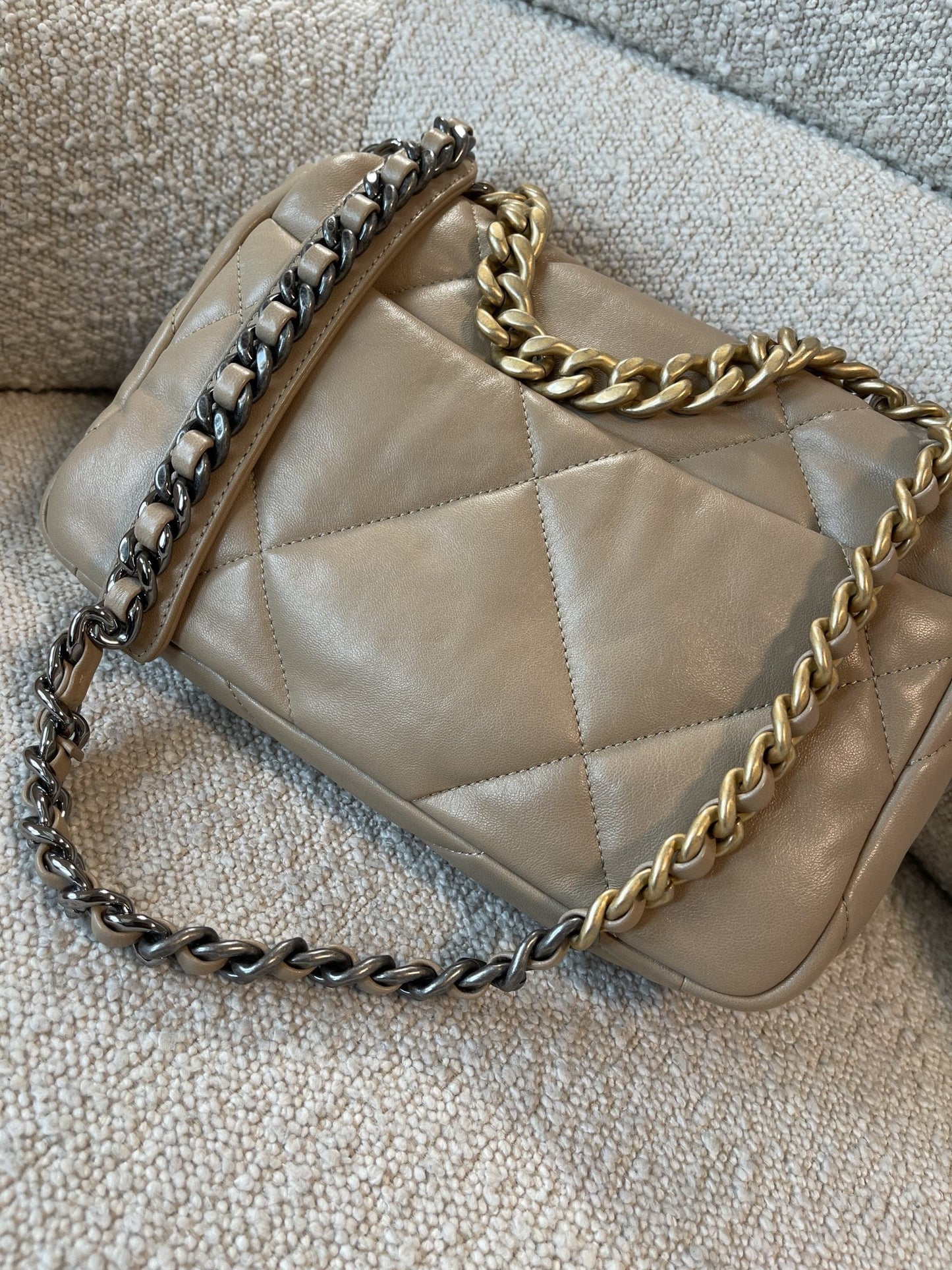 21S Beige Lambskin Quilted 19 Flap Small Mixed Hardware