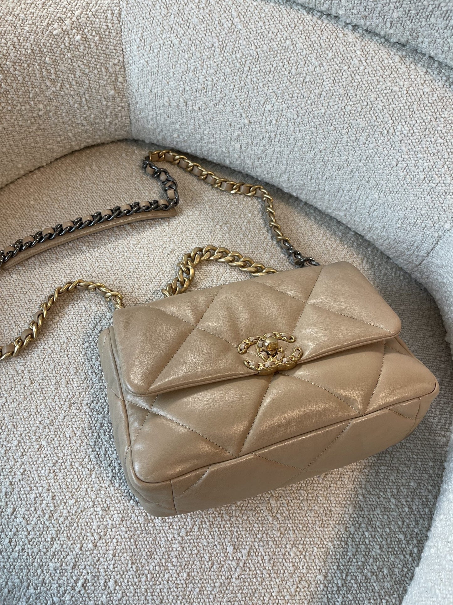 21S Beige Lambskin Quilted 19 Flap Small Mixed Hardware