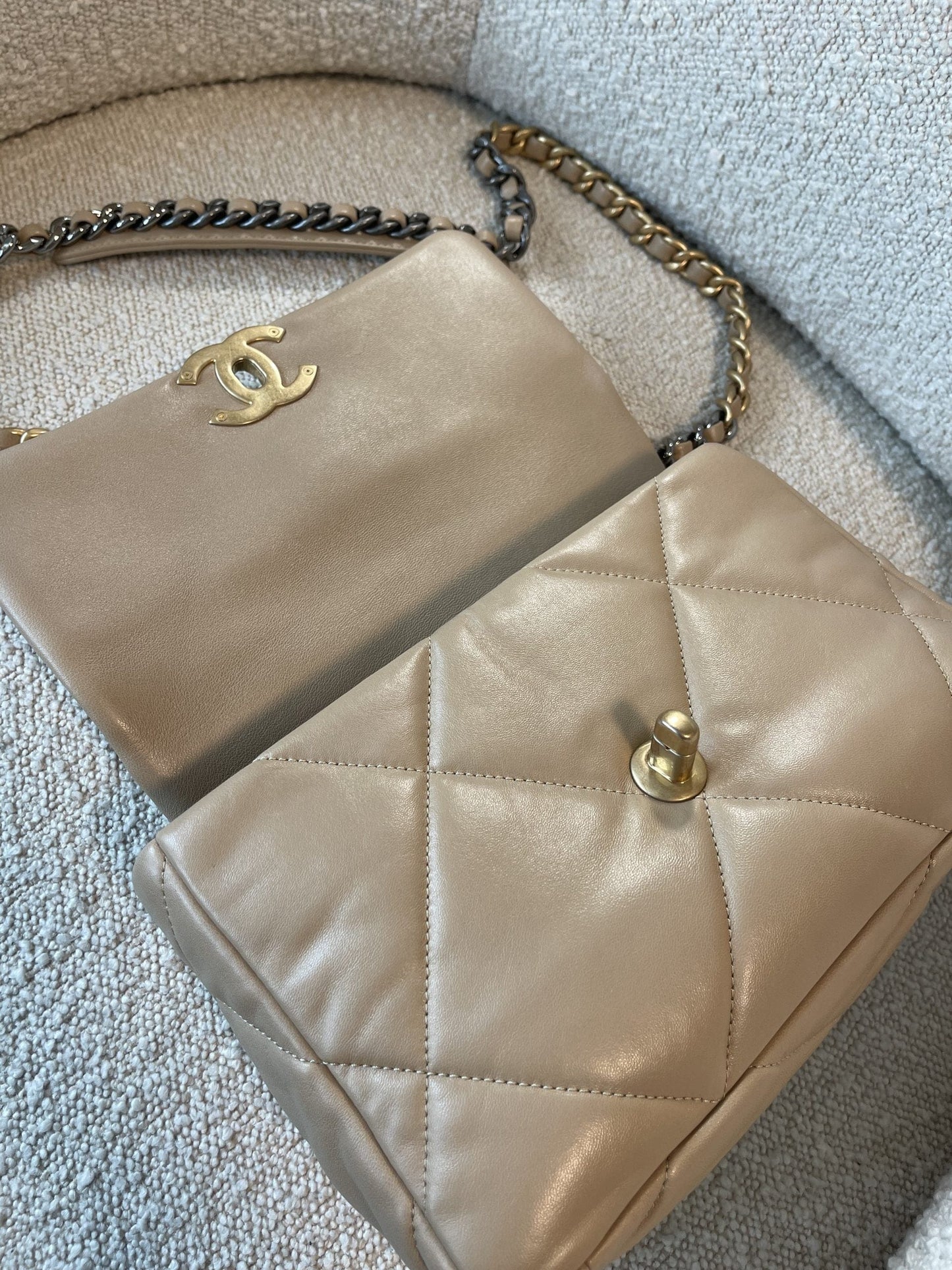 21S Beige Lambskin Quilted 19 Flap Small Mixed Hardware