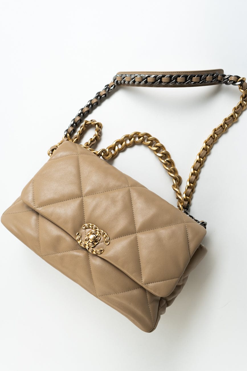 21S Large Beige/Gold Lambskin Quilted 19 Flap Mixed Hardware