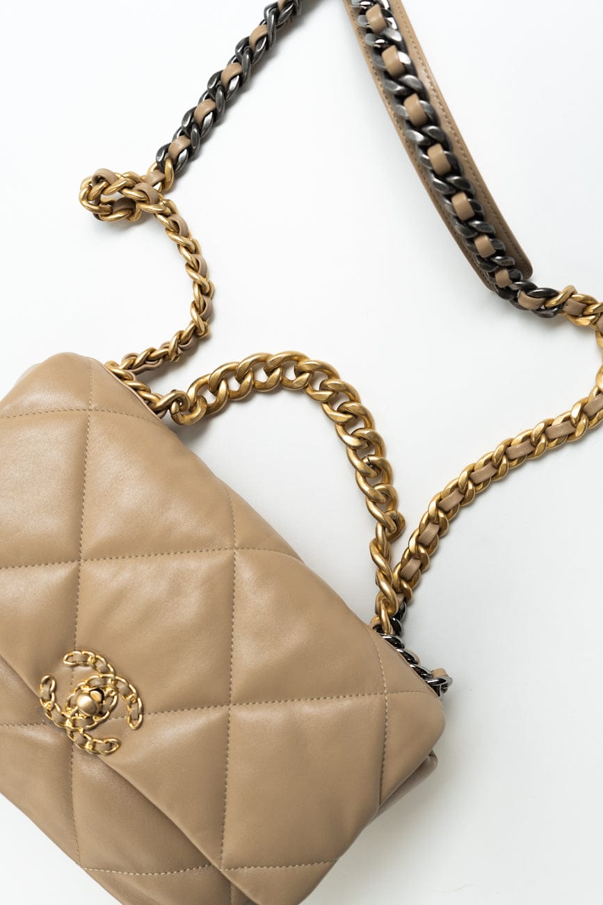 21S Large Beige/Gold Lambskin Quilted 19 Flap Mixed Hardware