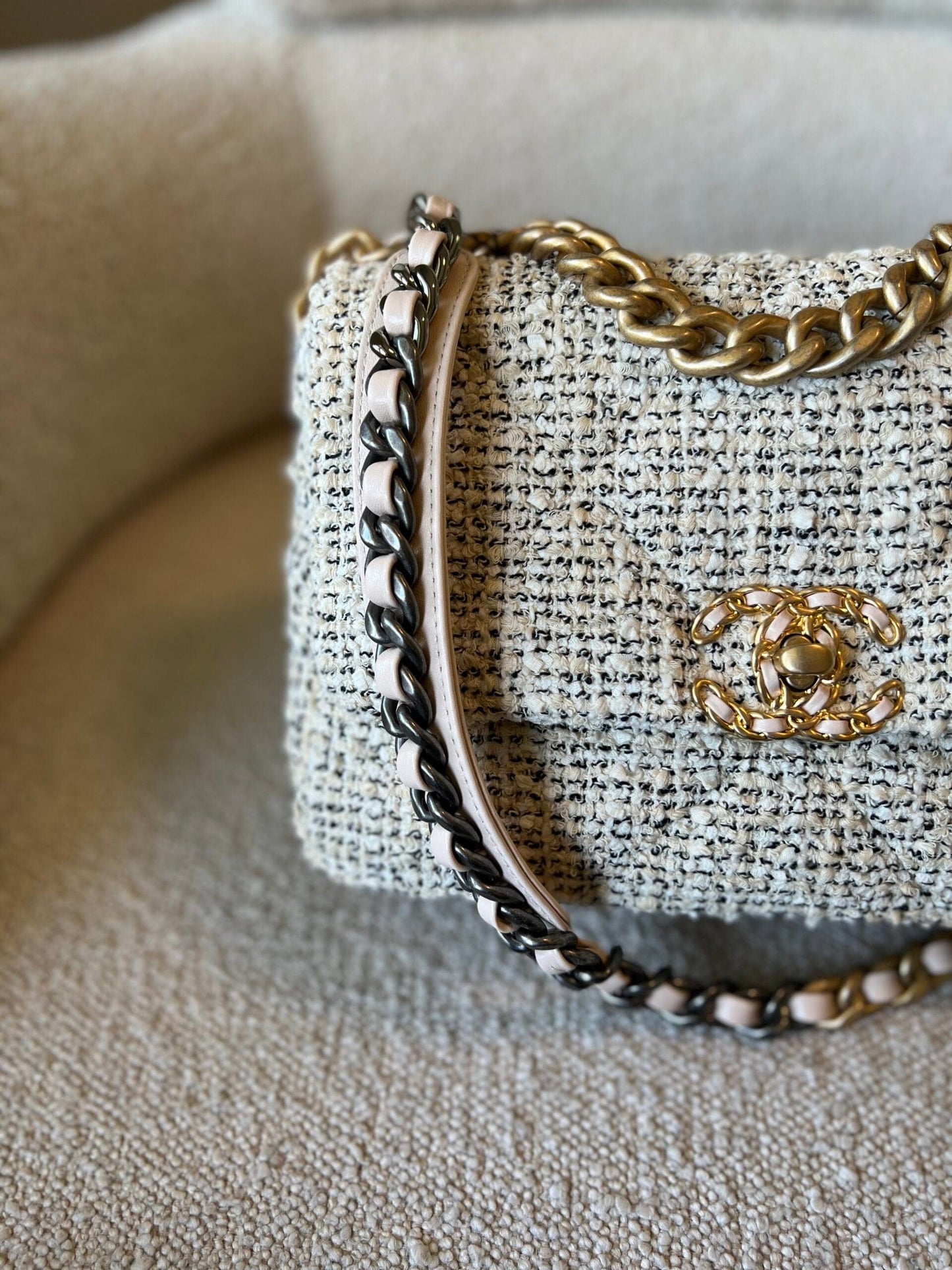 21S Oreo Tweed Quilted 19 Flap Small Mixed Hardware