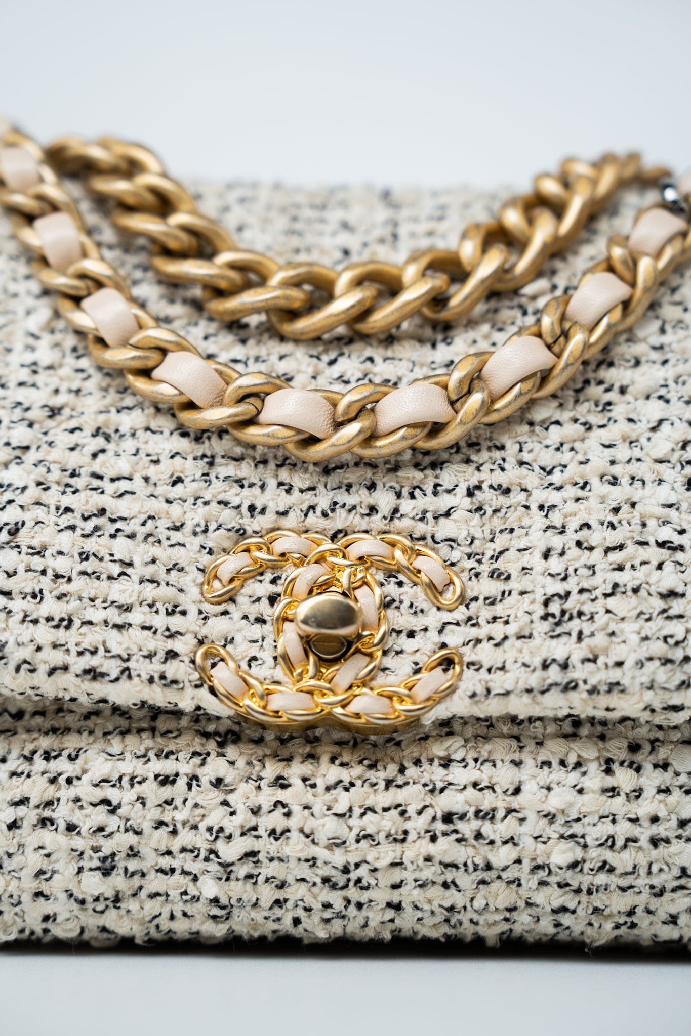 21S Oreo Tweed Quilted 19 Flap Small Mixed Hardware