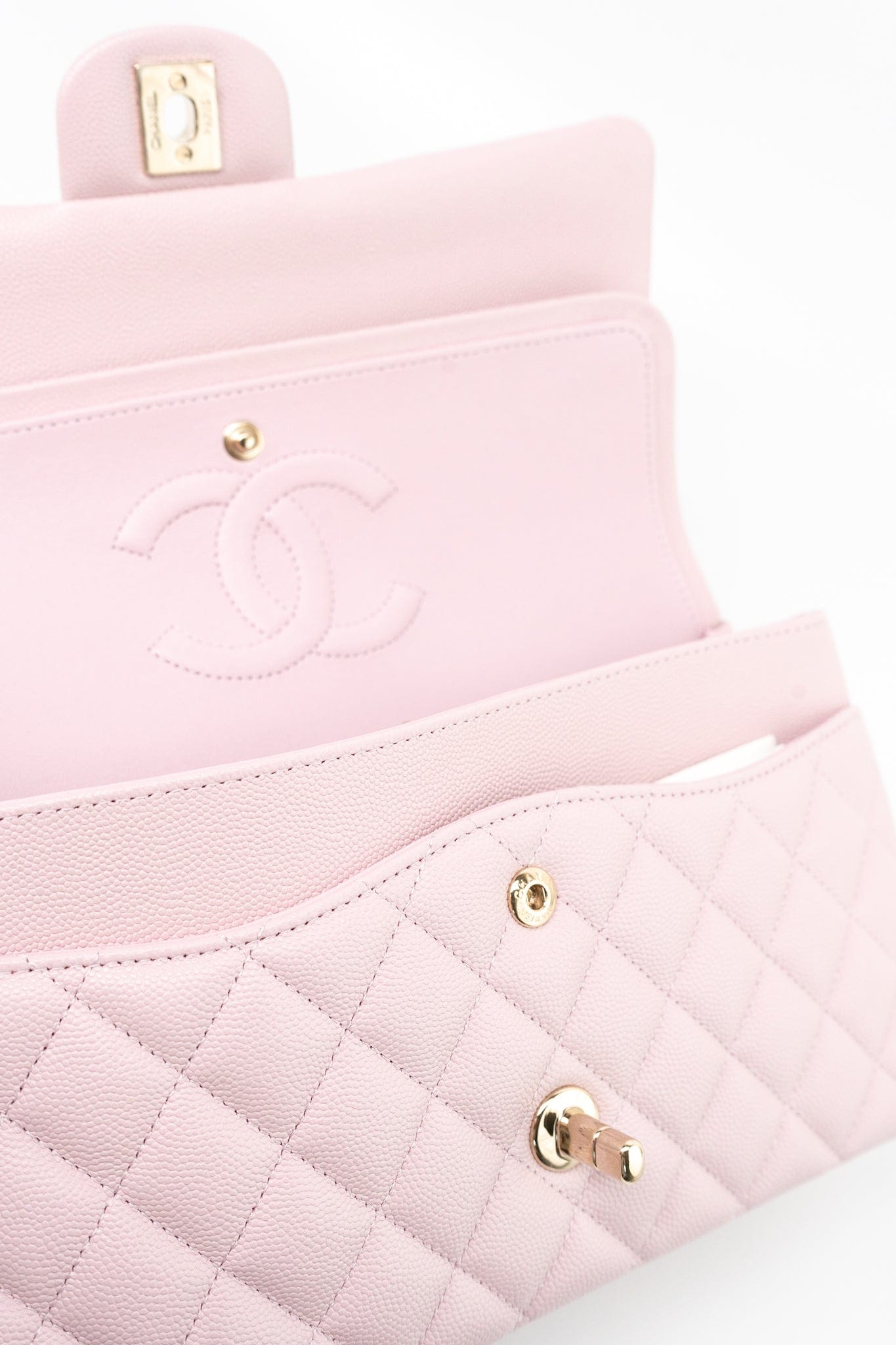 21S Pink Clair Caviar Classic Flap Quilted Medium LGHW