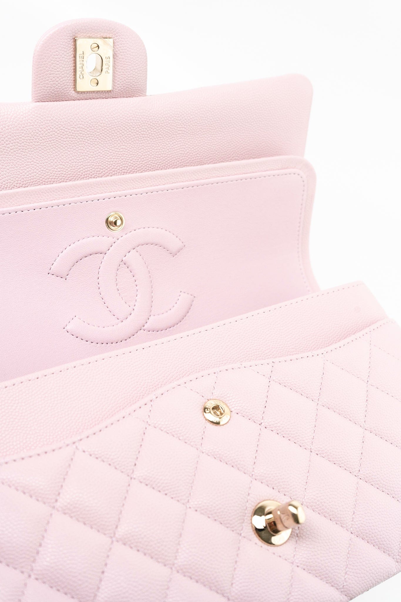 21S Pink Clair Caviar Classic Flap Quilted Medium LGHW