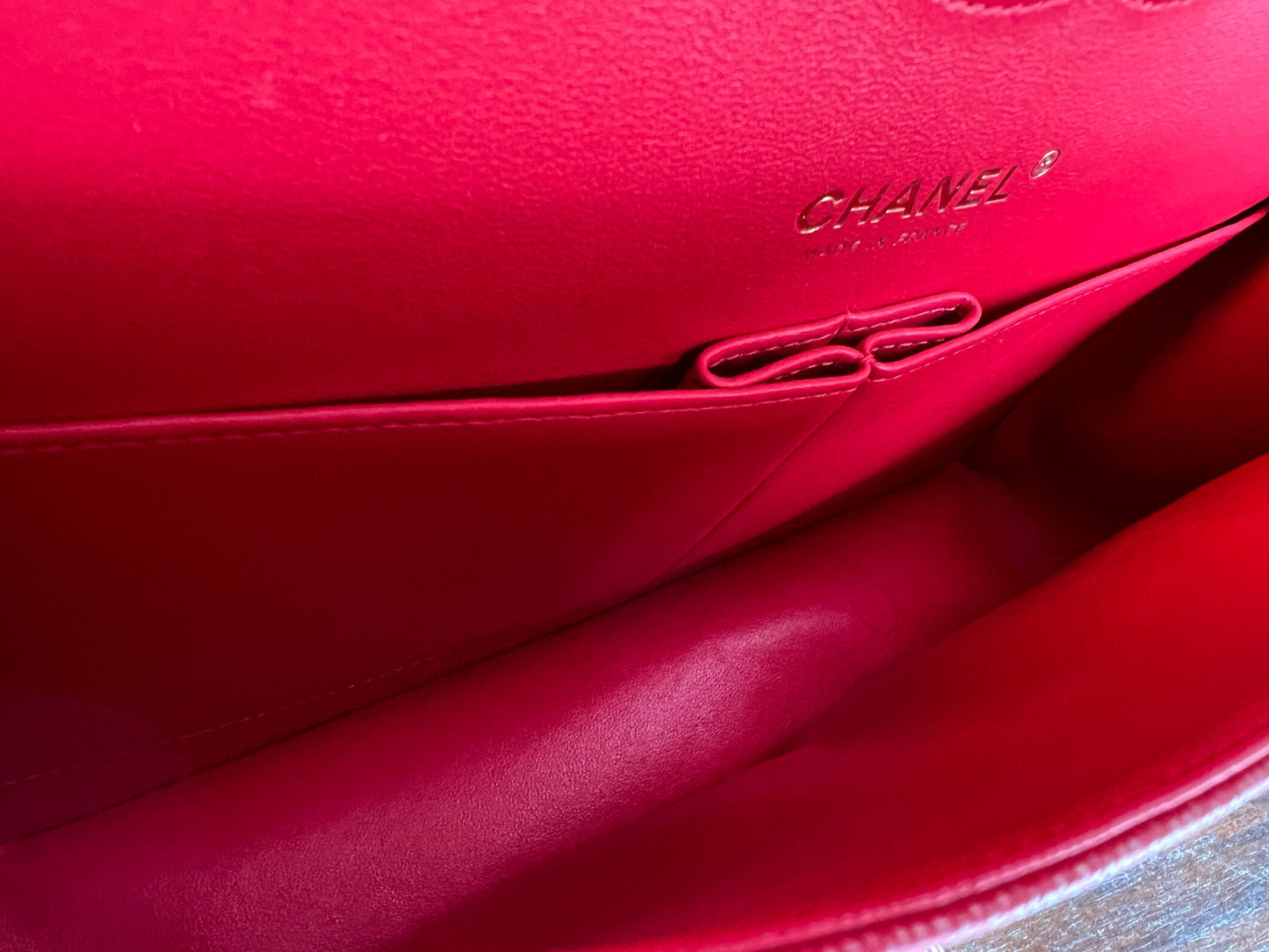 21S Red Iridescent Caviar Quilted Classic Flap Medium