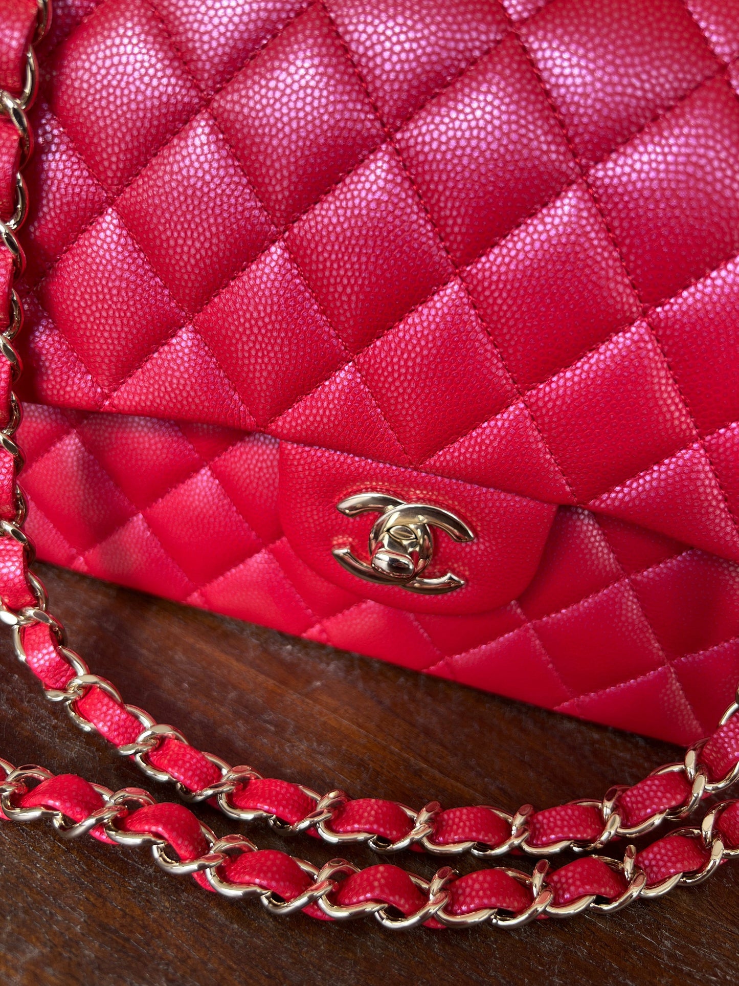 21S Red Iridescent Caviar Quilted Classic Flap Medium