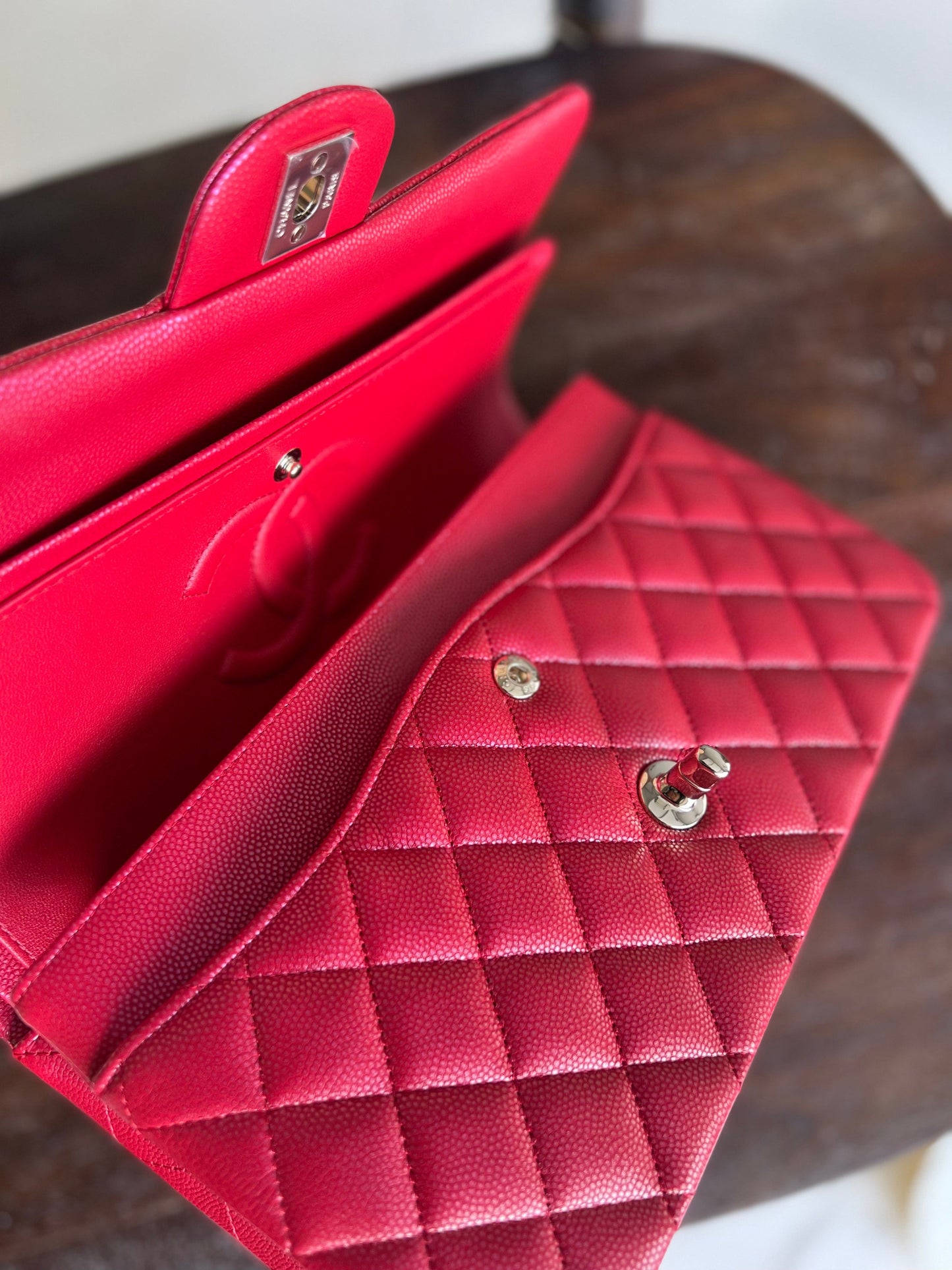 21S Red Iridescent Caviar Quilted Classic Flap Medium