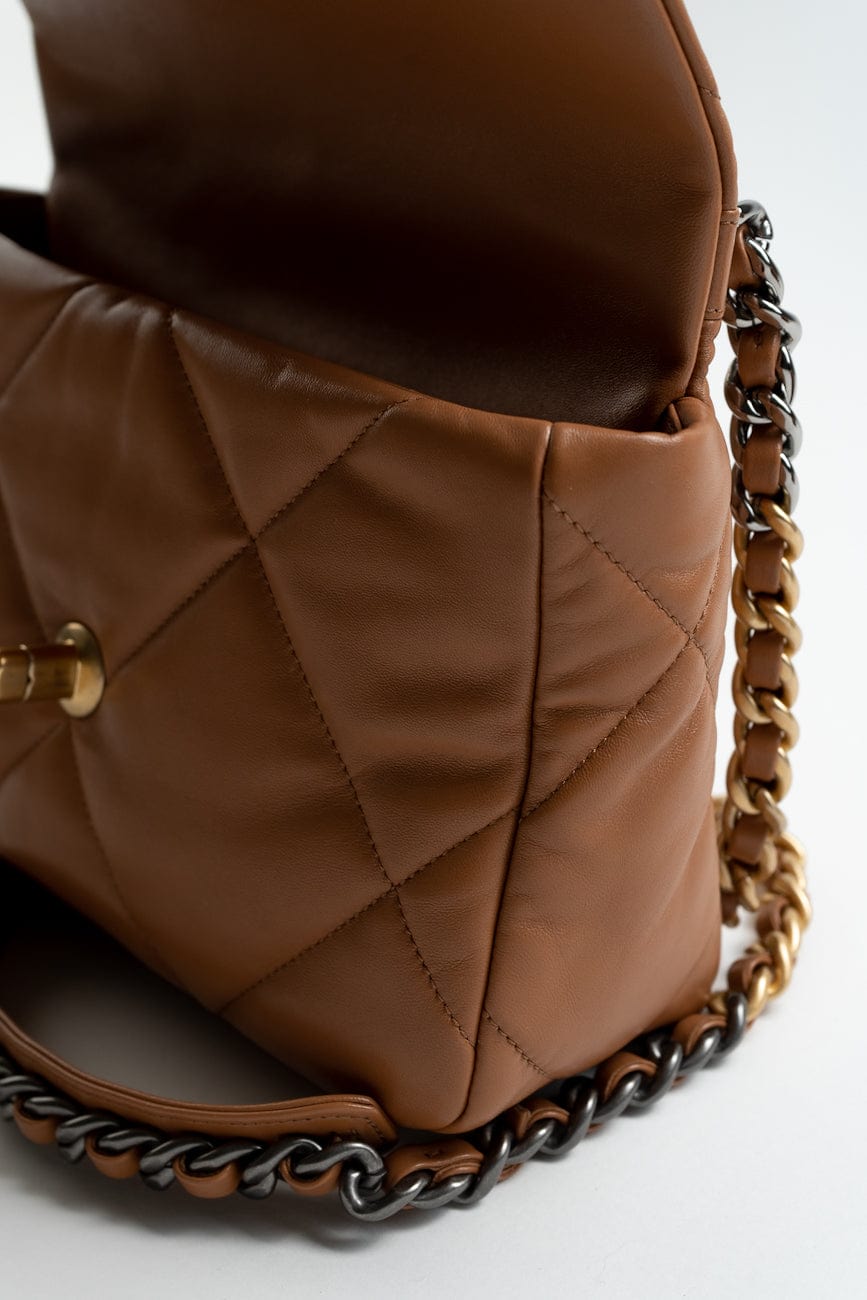 22A Caramel / Light Brown Lambskin Quilted 19 Flap Small MHW