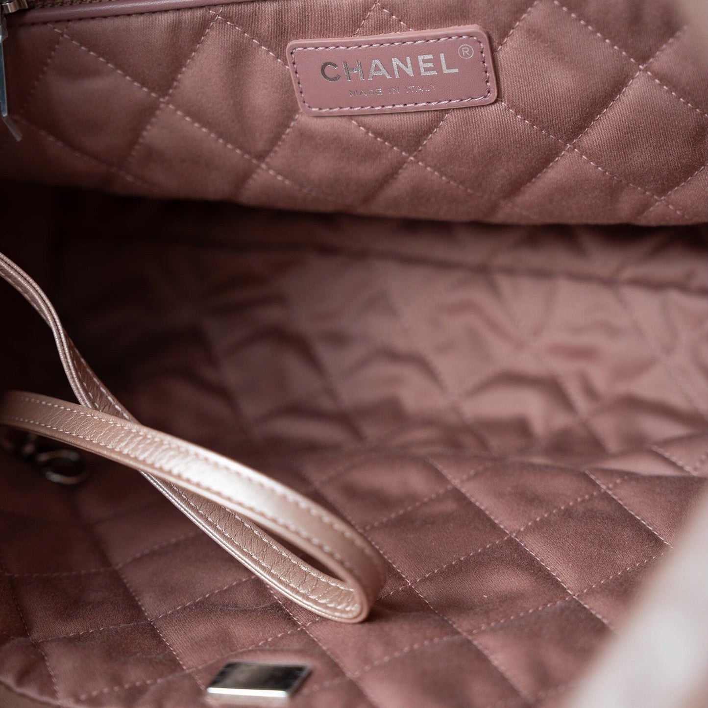 22A Metallic Pink / Rose Calfskin Quilted 22 Bag Drawstring Bag Small Rose Gold Hardware