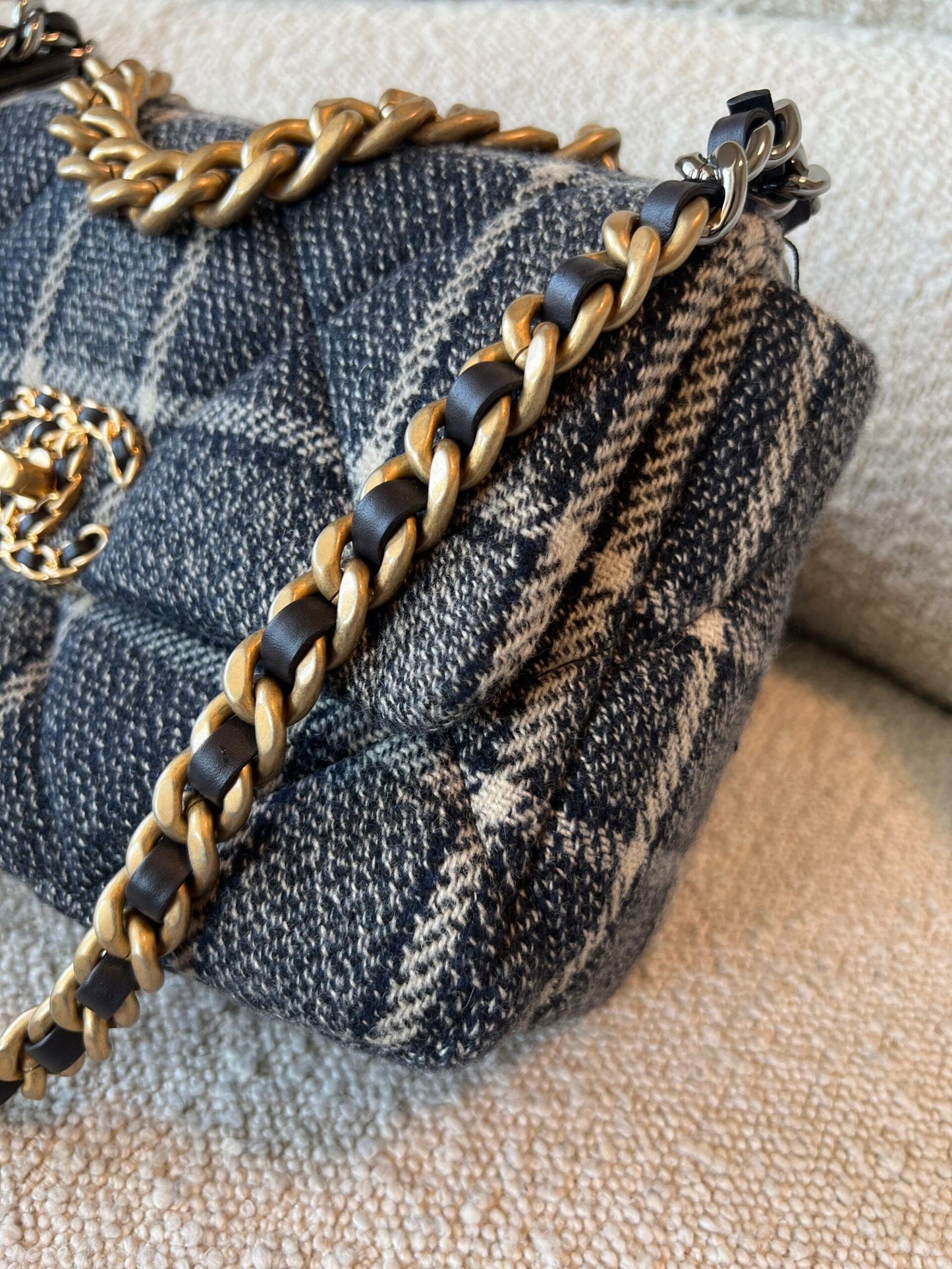 22A Navy Blue Ecru Tweed Quilted 19 Flap Small Mixed Hardware