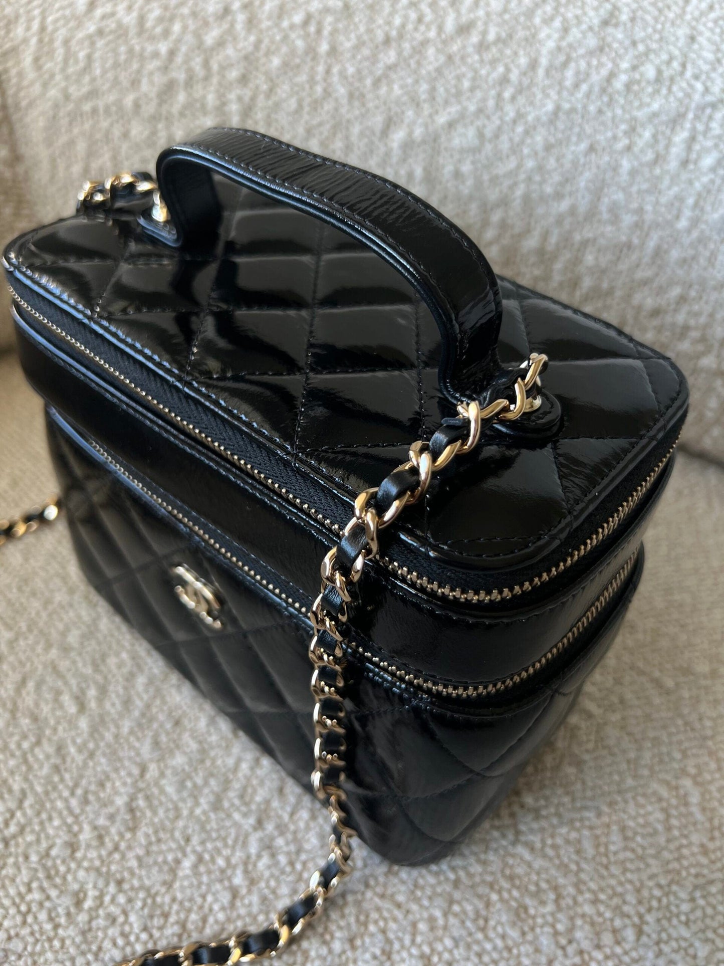 22B Black Shiny Lambskin Vanity with Chain LGHW