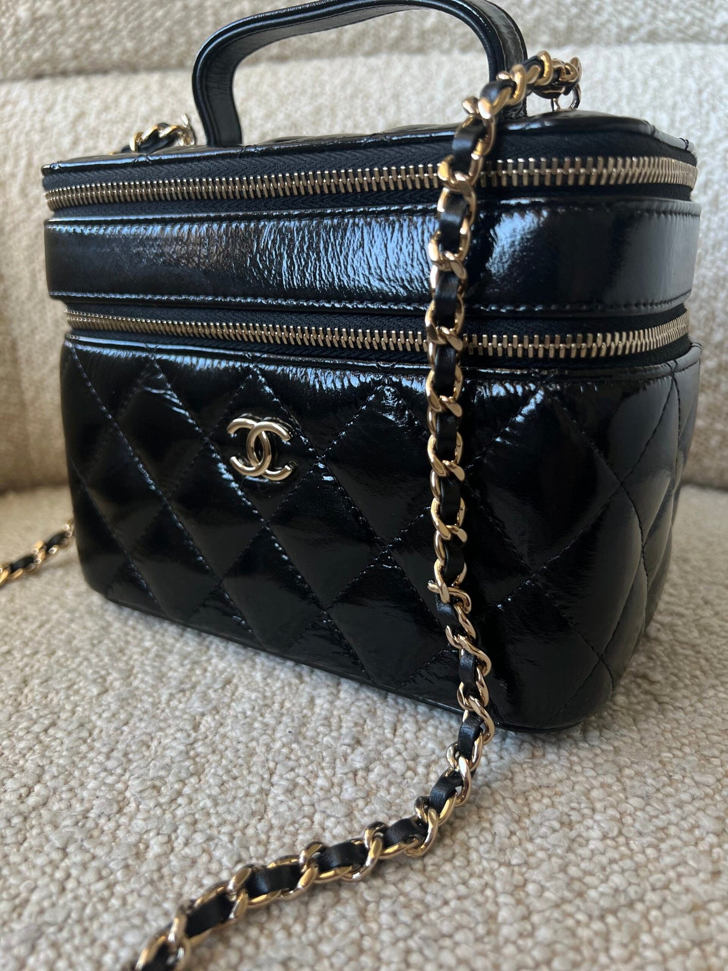 22B Black Shiny Lambskin Vanity with Chain LGHW