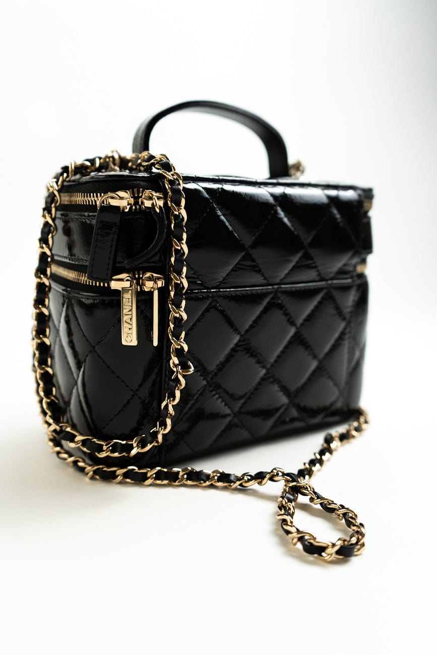 22B Black Shiny Lambskin Vanity with Chain LGHW