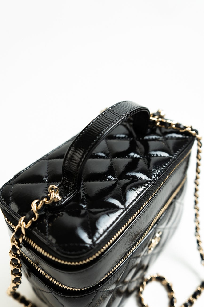 22B Black Shiny Lambskin Vanity with Chain LGHW