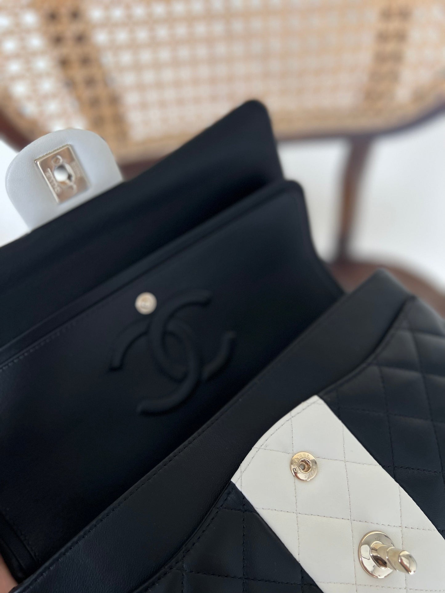 22C B&W Lambskin Quilted Classic Flap Medium LGHW