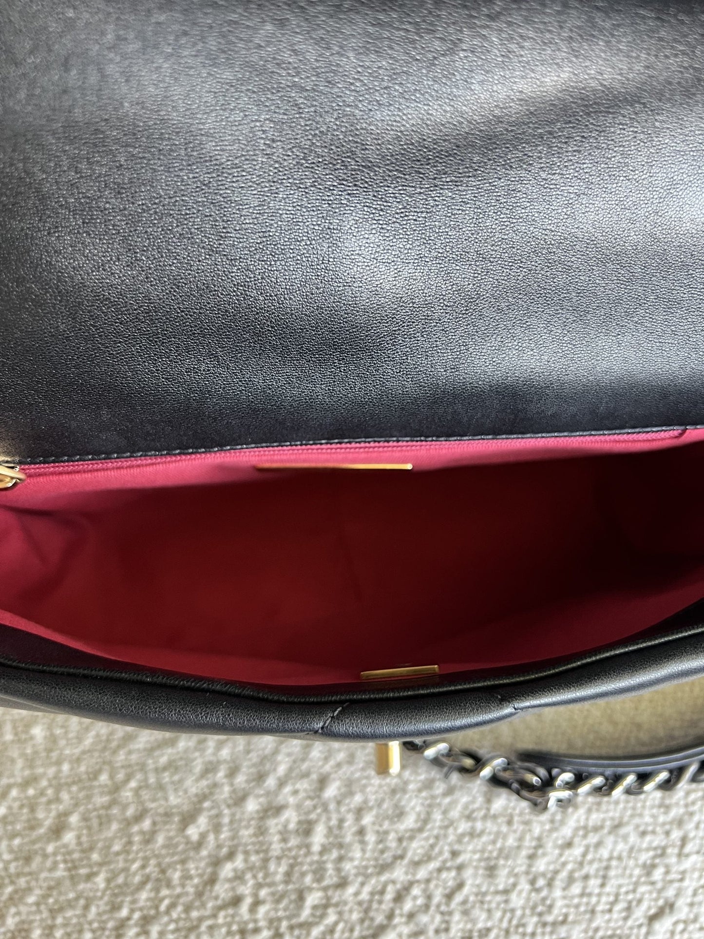 22C Black Lambskin Quilted 19 Flap Small MHW