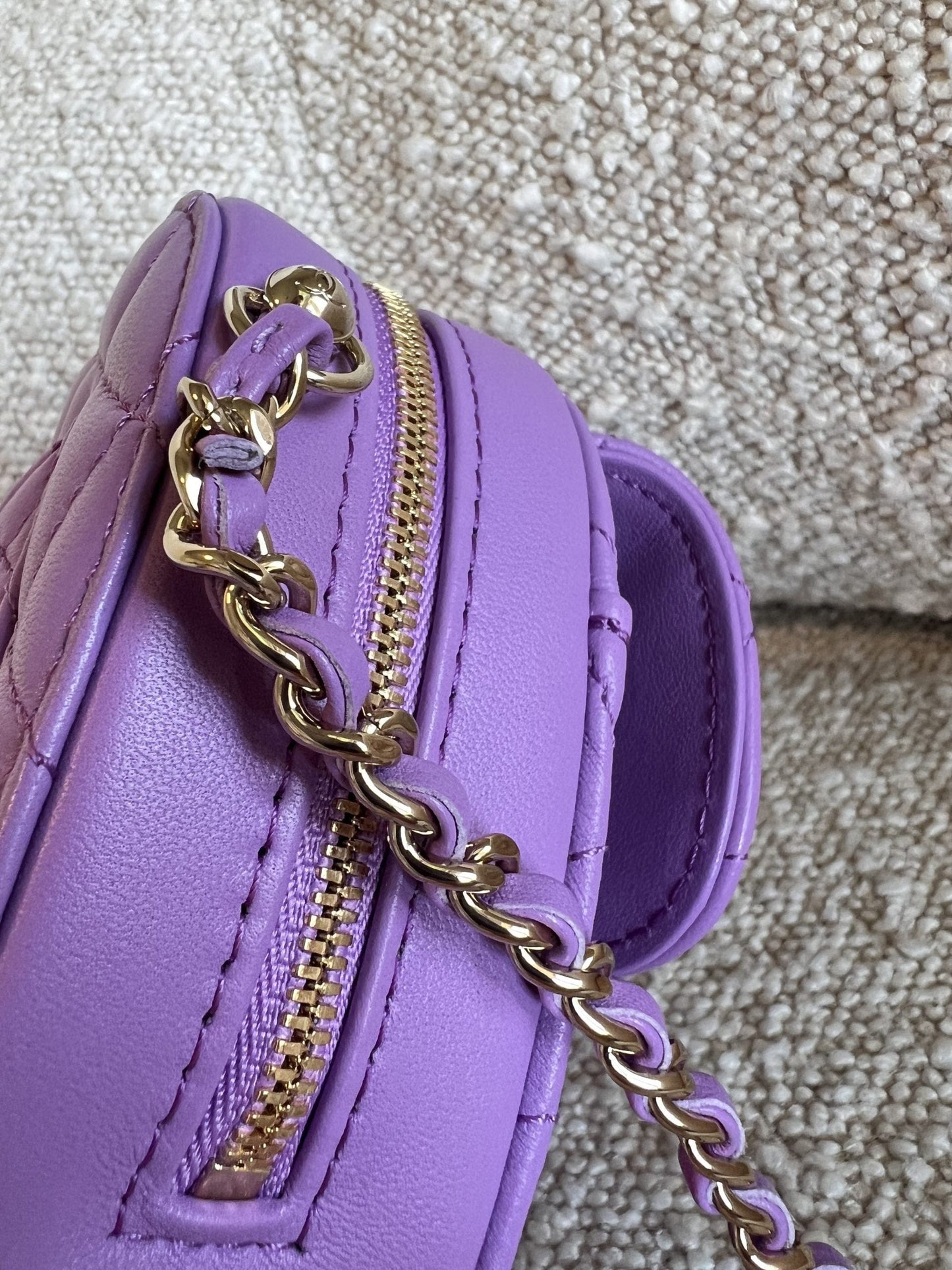 22C In Love Purple Lambskin Large Heart Bag LGHW