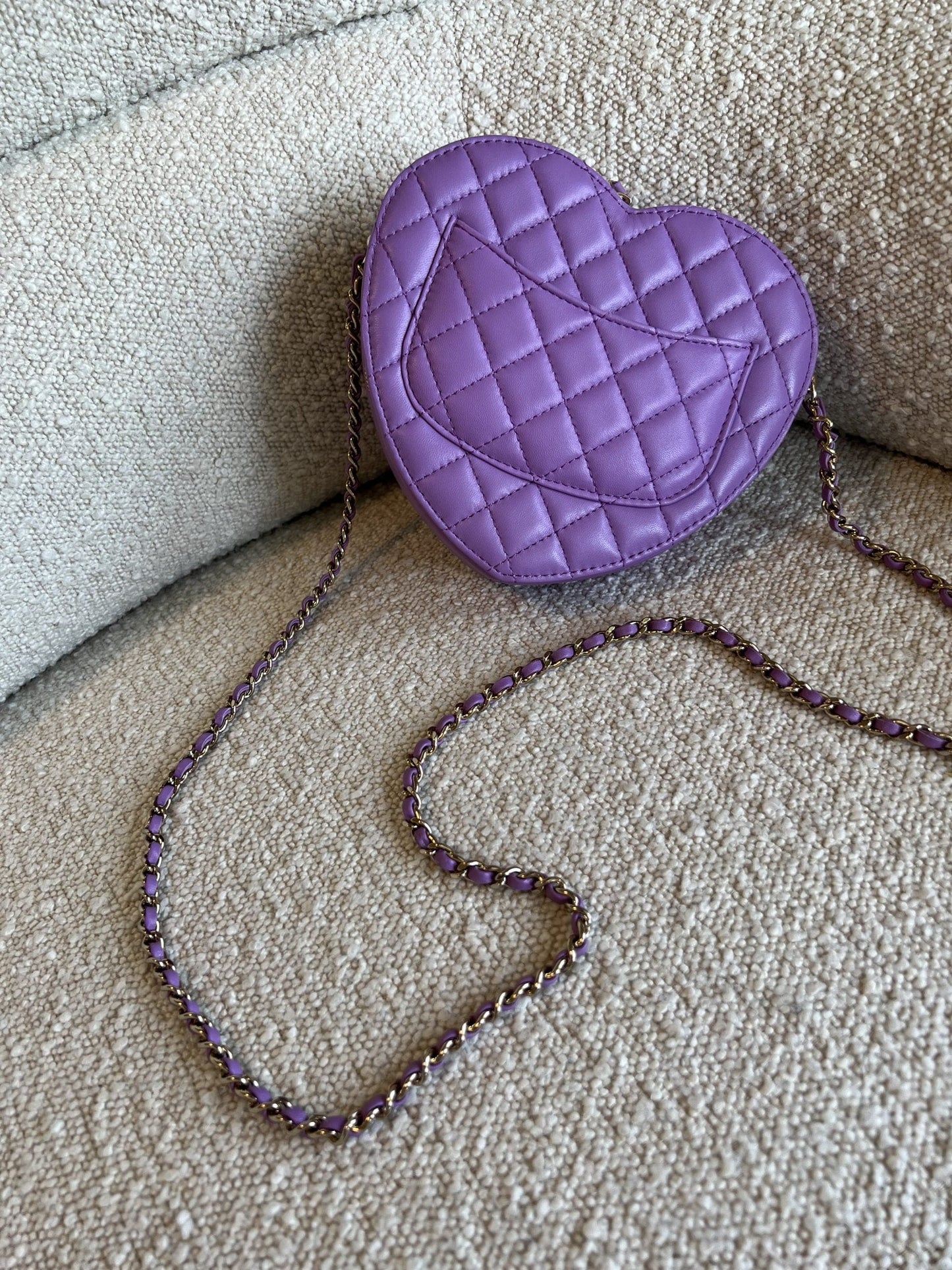 22C In Love Purple Lambskin Large Heart Bag LGHW