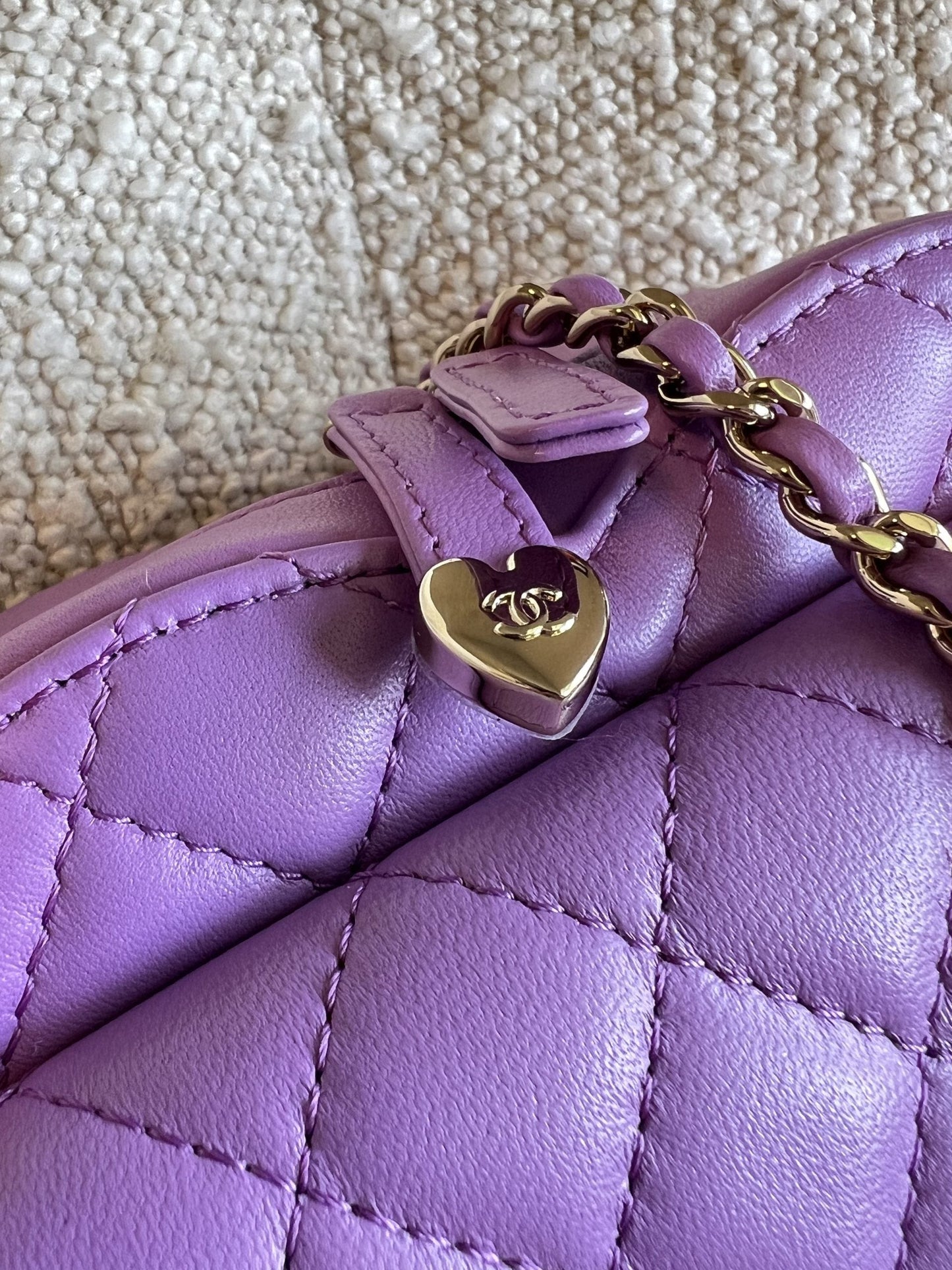 22C In Love Purple Lambskin Large Heart Bag LGHW