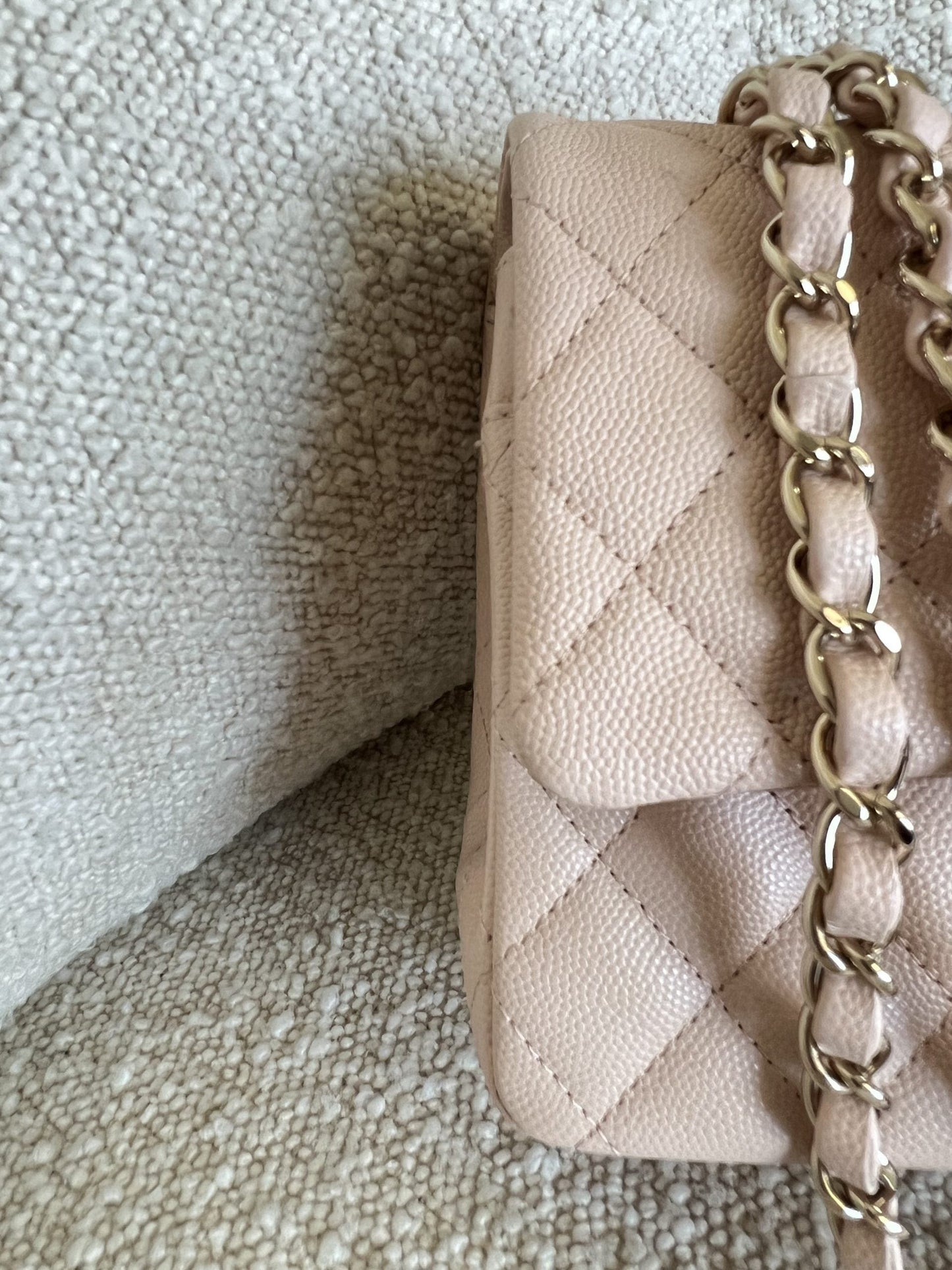 22C Light Beige Caviar Quilted Classic Flap Medium LGHW