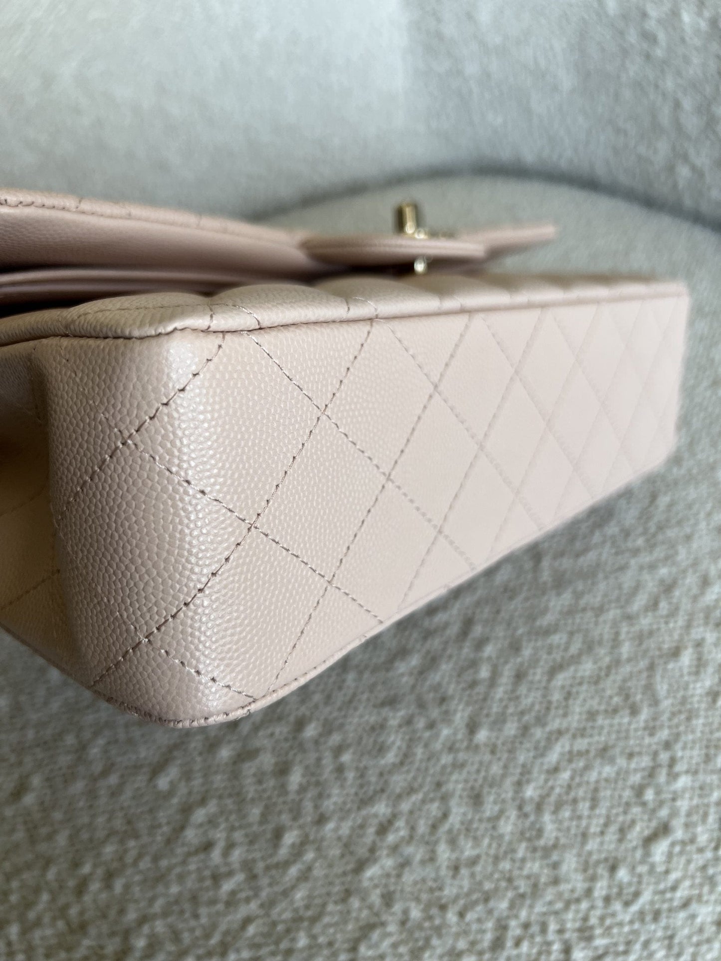 22C Light Beige Caviar Quilted Classic Flap Medium LGHW