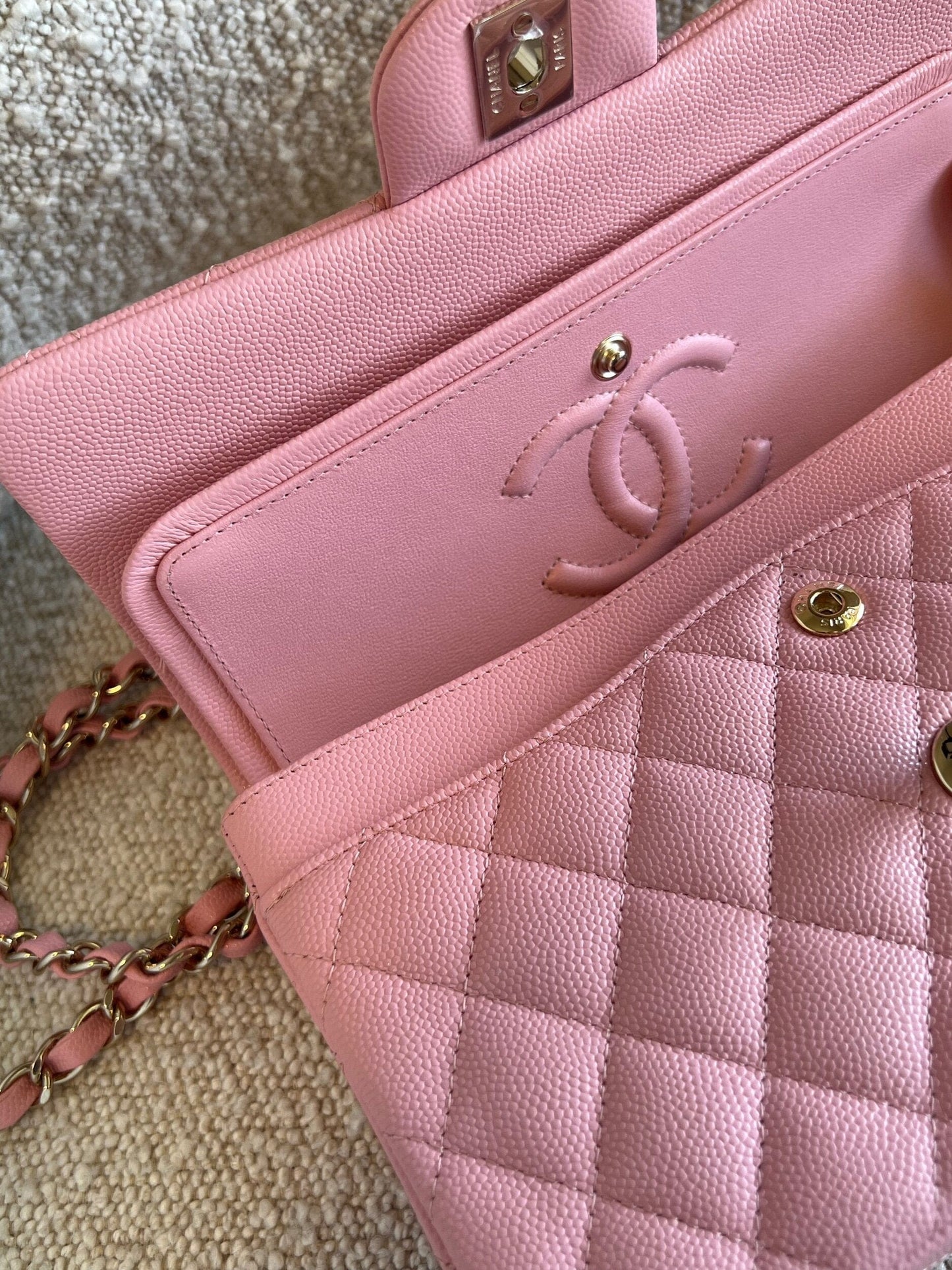 22C Sakura Pink Caviar Quilted Classic Flap Small LGHW