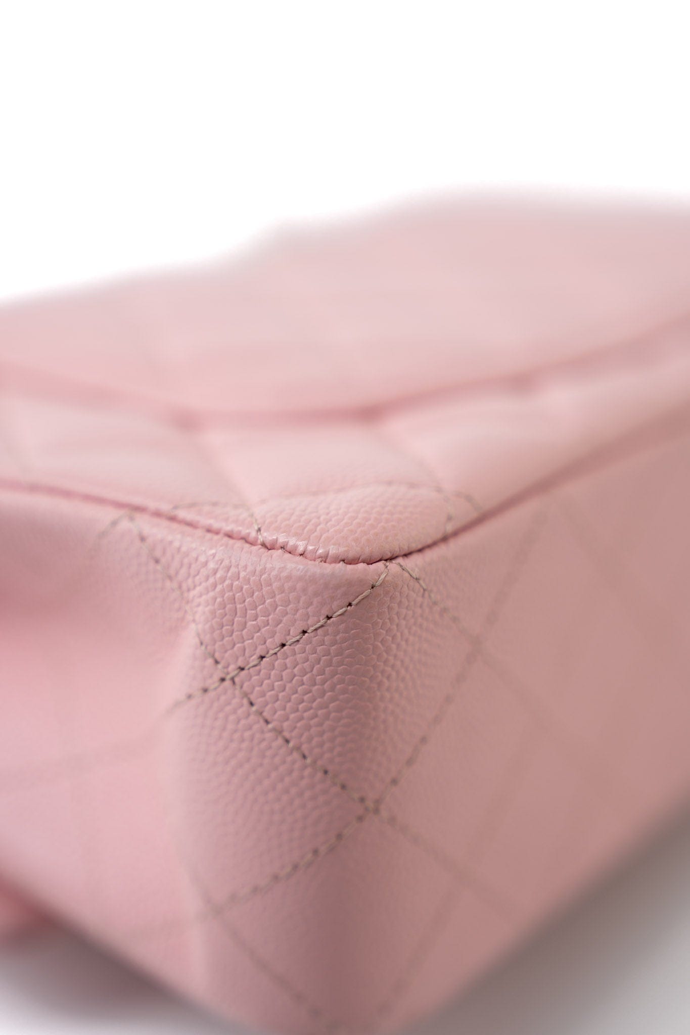 22C Sakura Pink Small Caviar Quilted Classic Flap Light Gold Hardware