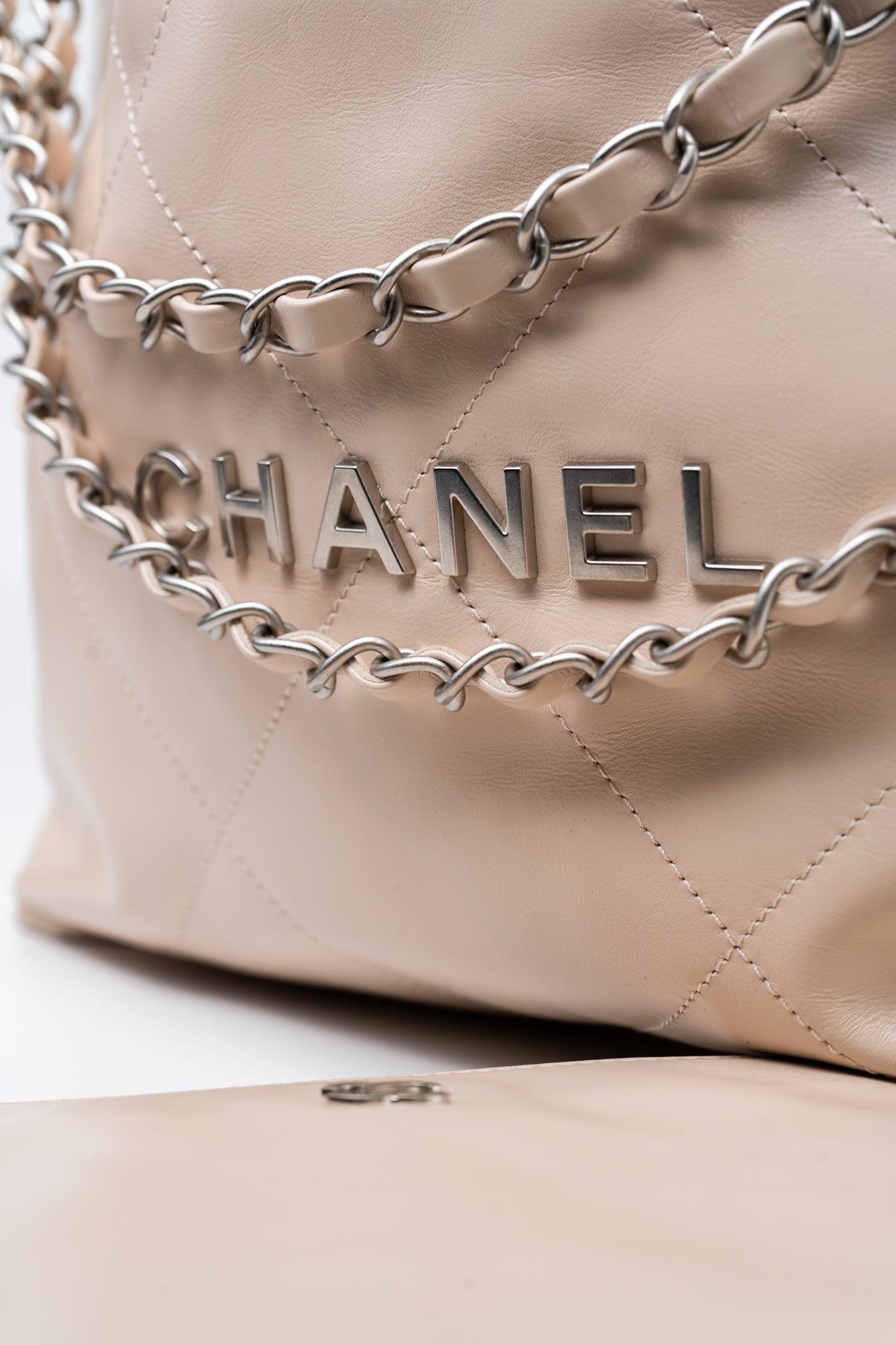 22P Ecru (nude) Small Calfskin Quilted 22 Bag