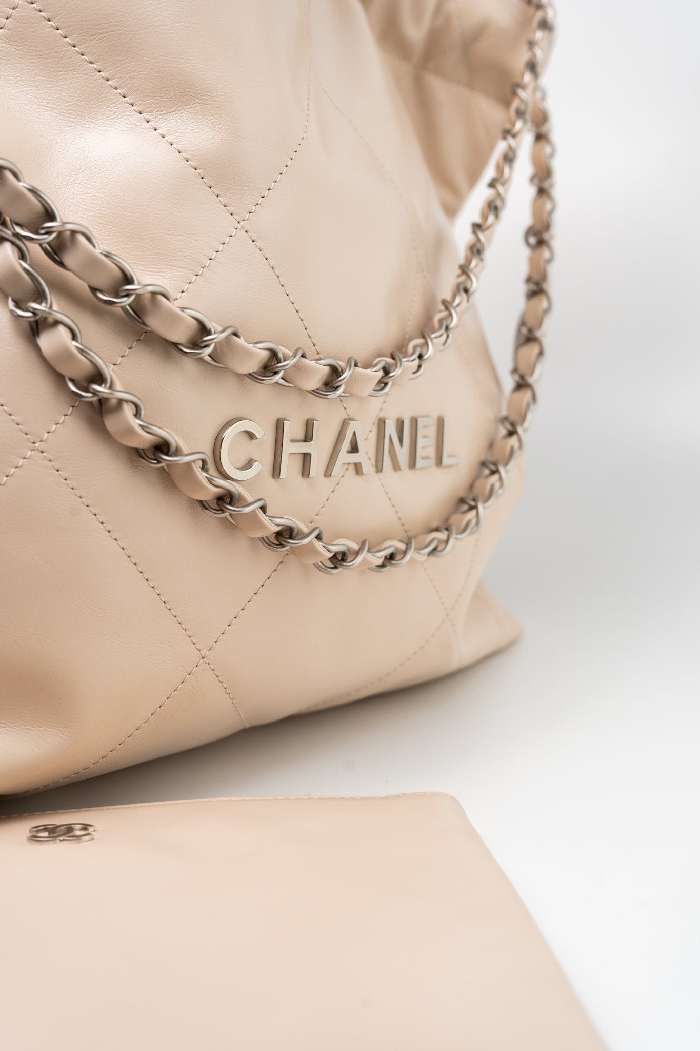 22P Ecru (nude) Small Calfskin Quilted 22 Bag