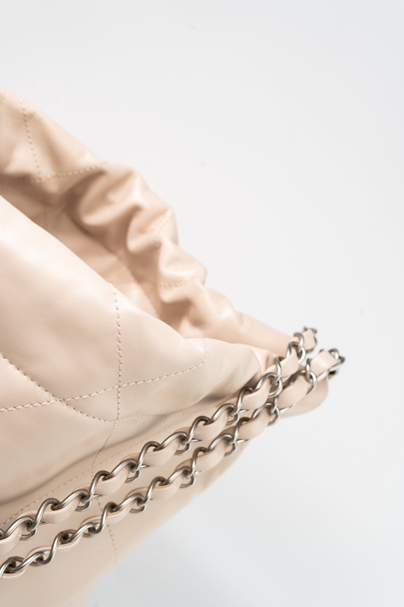 22P Ecru (nude) Small Calfskin Quilted 22 Bag