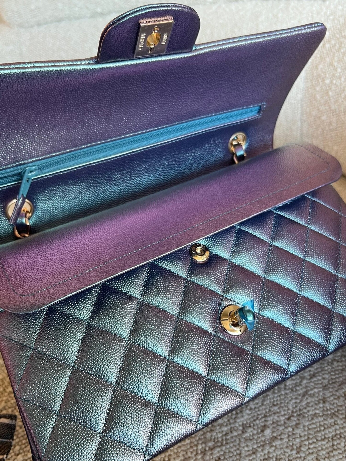 22P Iridescent Purple Caviar Quilted Medium Double Flap
