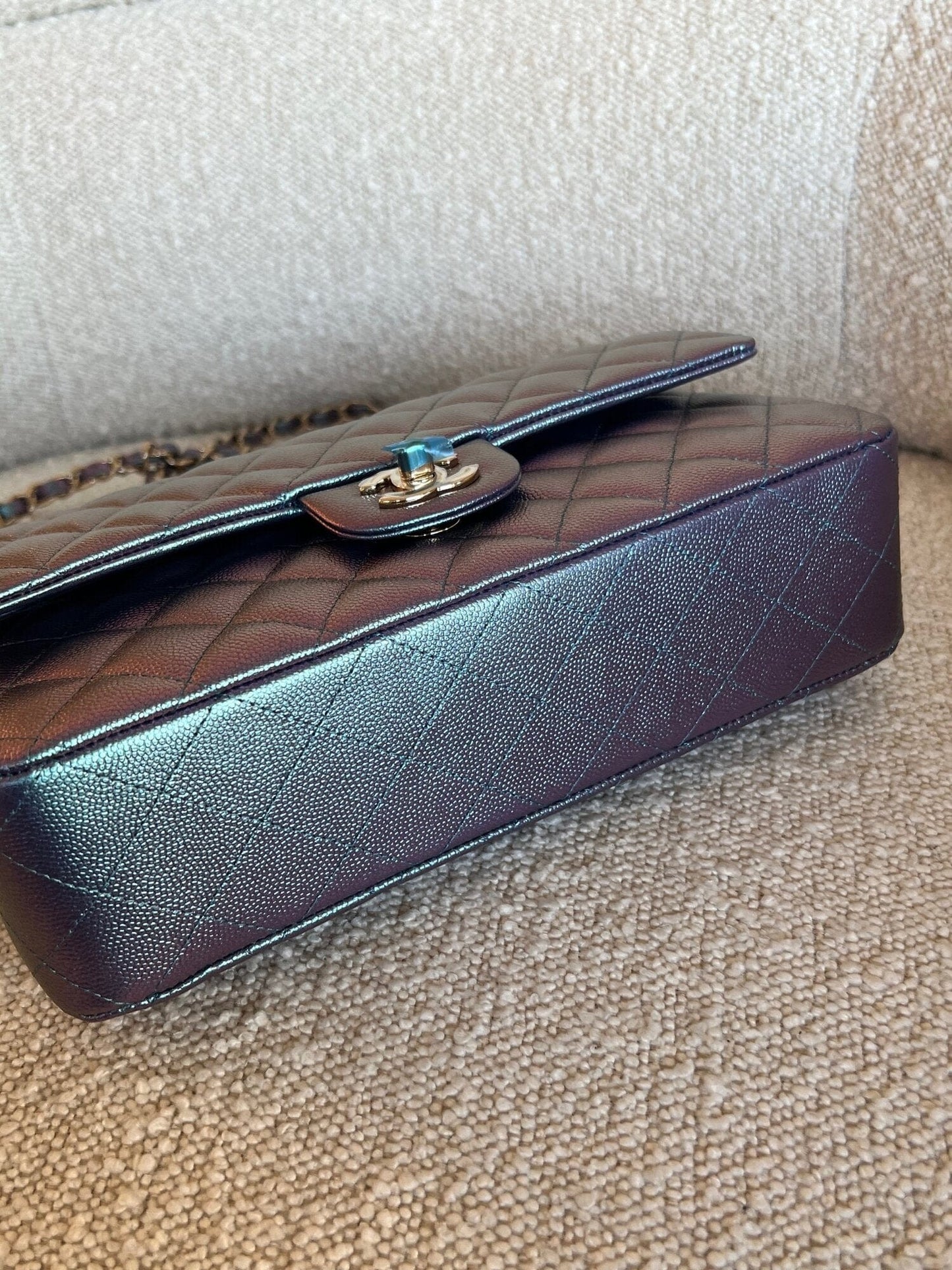 22P Iridescent Purple Caviar Quilted Medium Double Flap