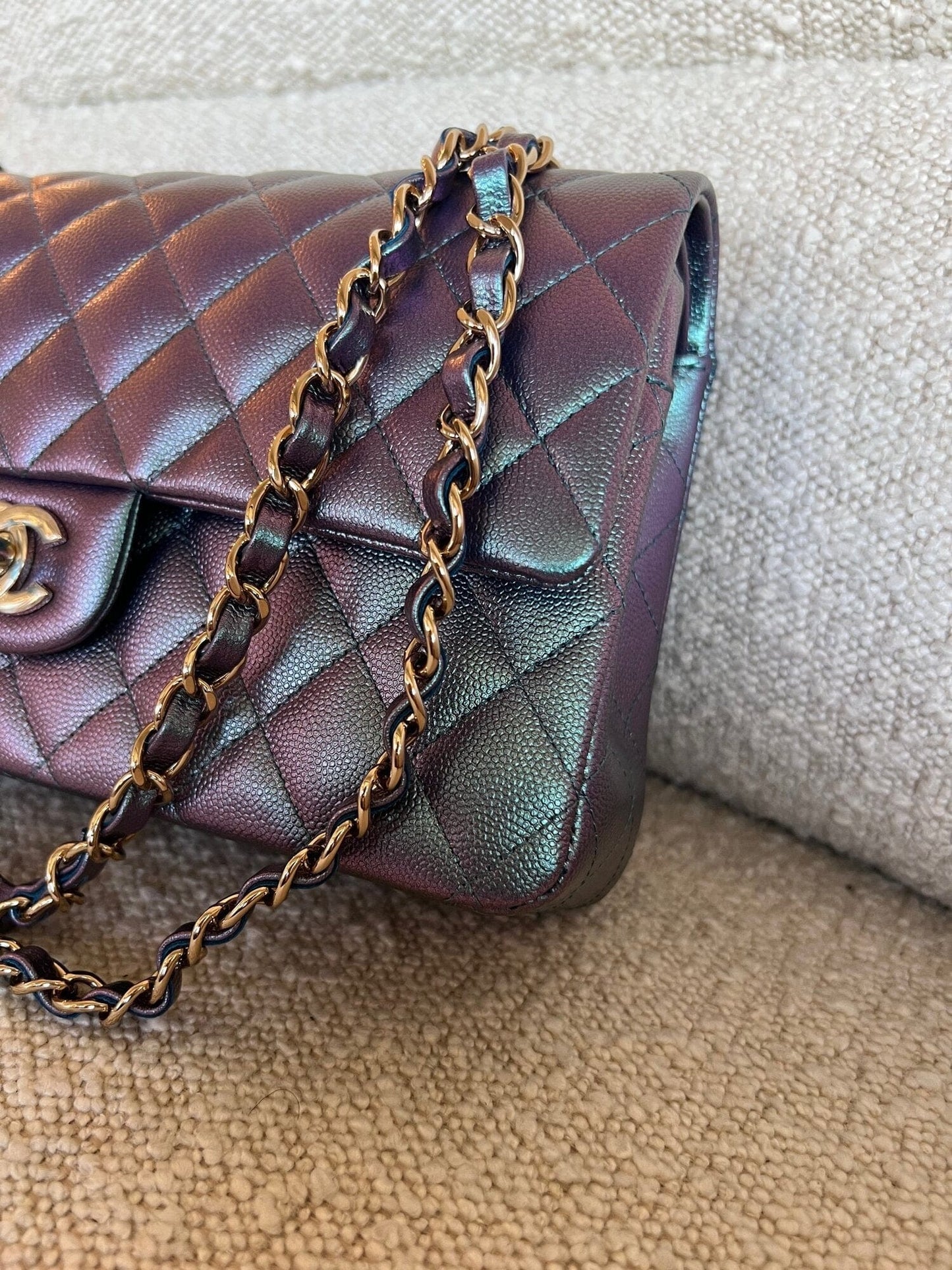 22P Iridescent Purple Caviar Quilted Medium Double Flap