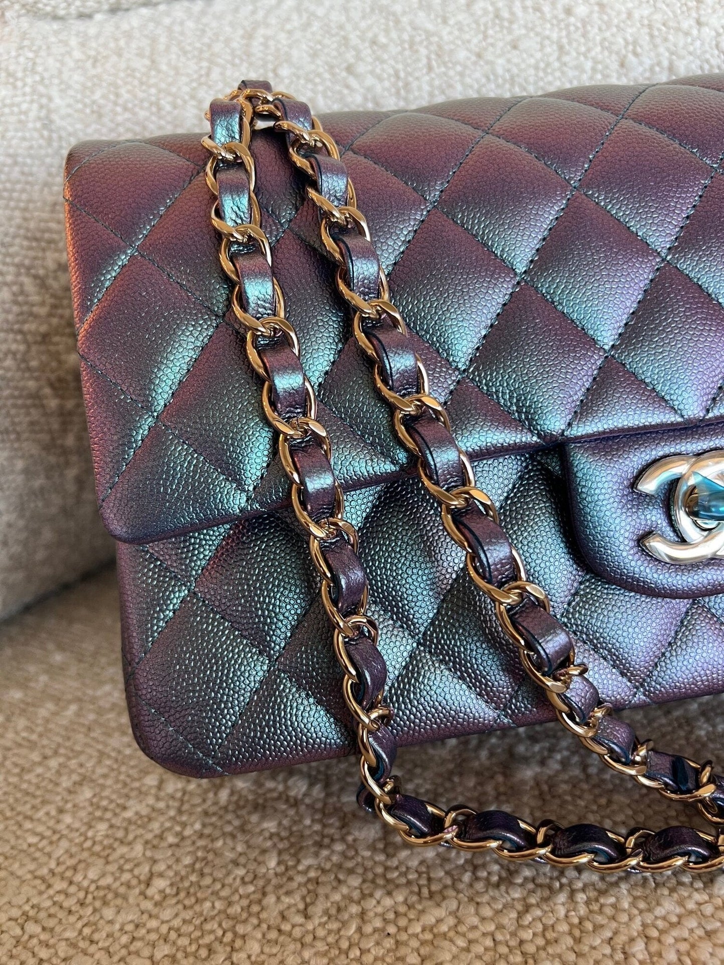 22P Iridescent Purple Caviar Quilted Medium Double Flap