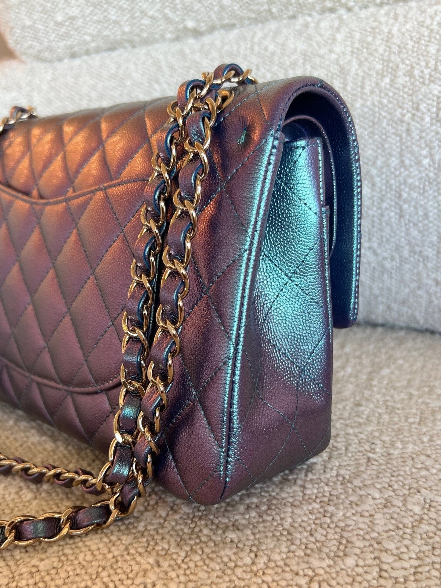 22P Iridescent Purple Caviar Quilted Medium Double Flap