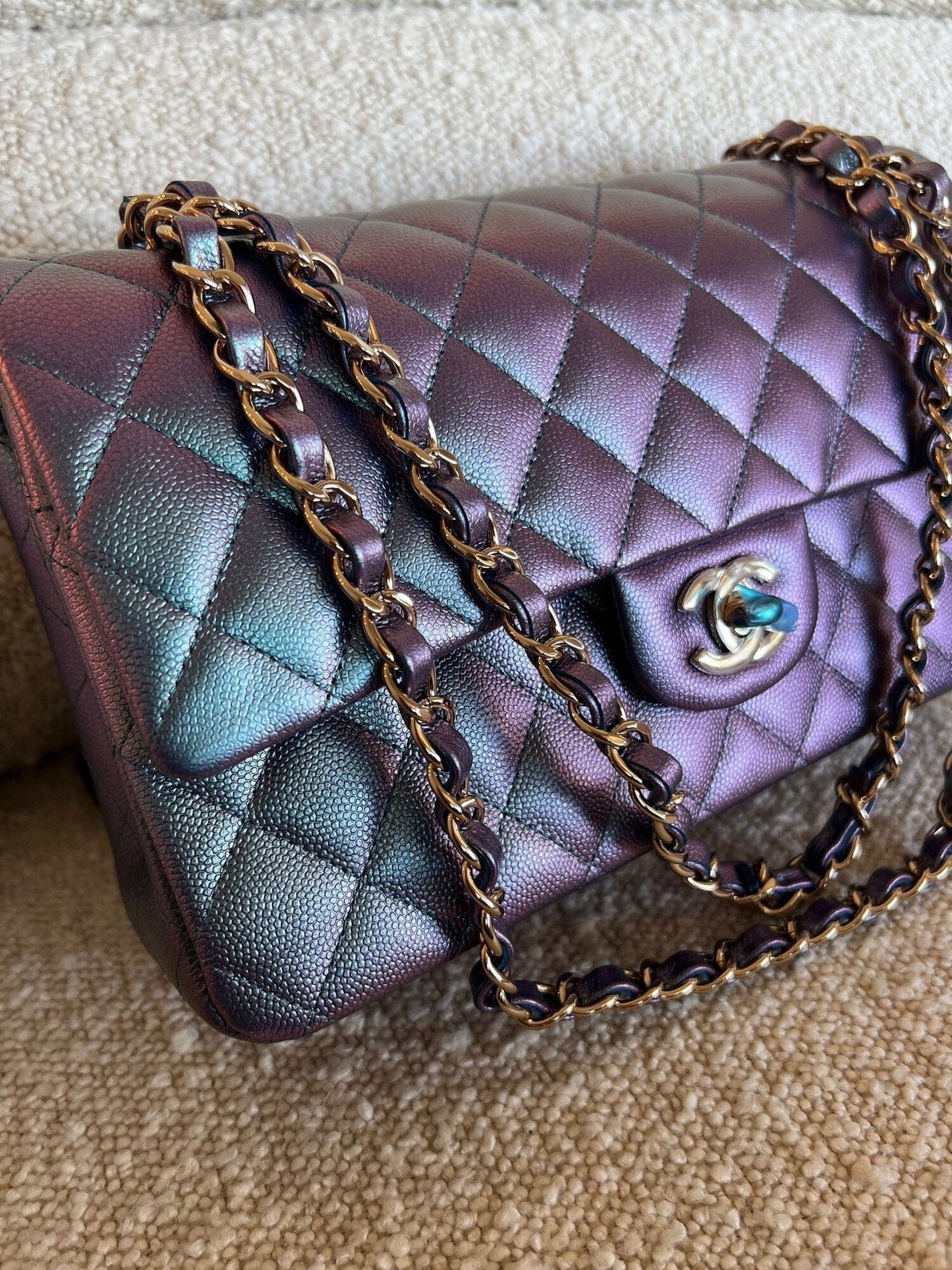22P Iridescent Purple Caviar Quilted Medium Double Flap