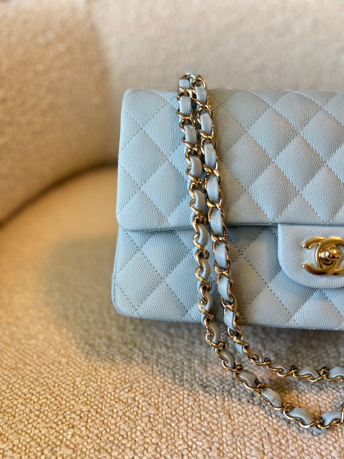 22P Light Blue Caviar Quilted Classic Flap Medium LGHW