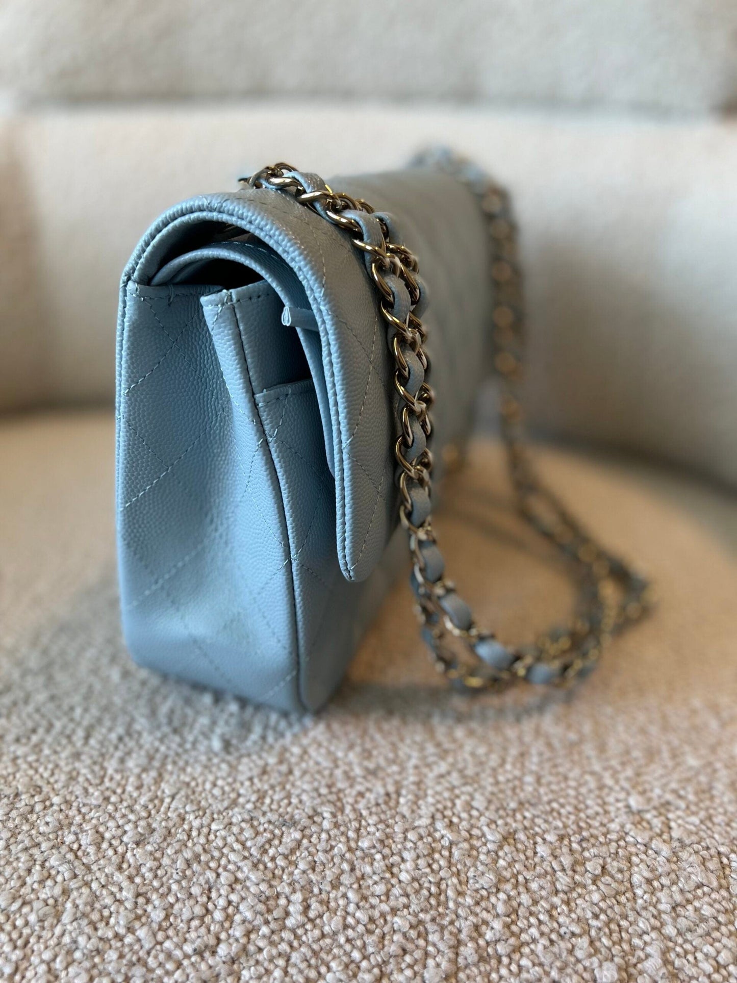 22P Light Blue Caviar Quilted Classic Flap Medium LGHW