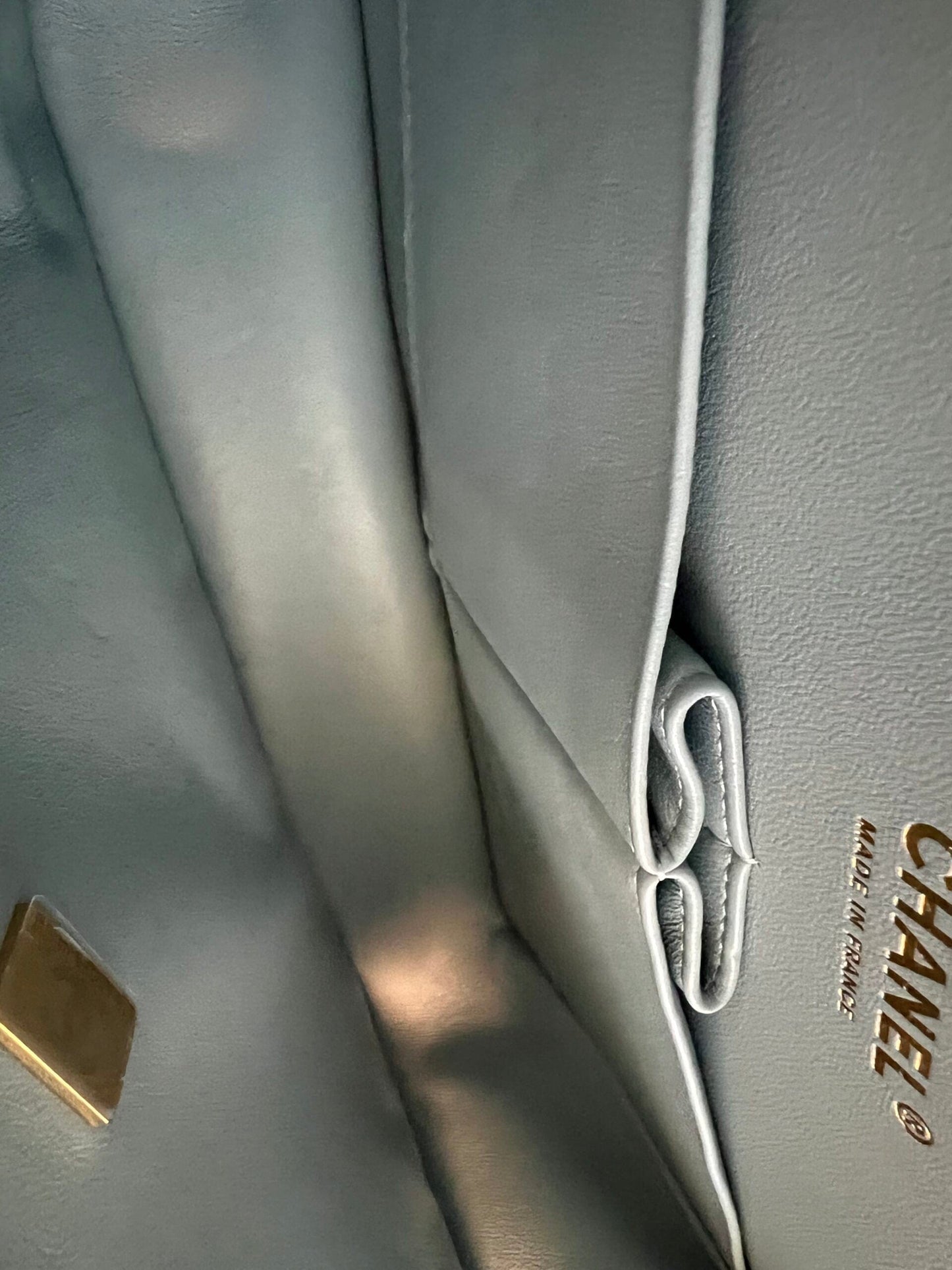 22P Light Blue Caviar Quilted Classic Flap Medium LGHW