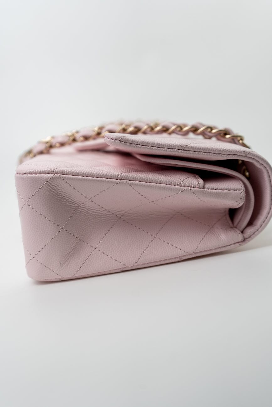 22P Light Pink Caviar Quilted Classic Flap Medium LGHW